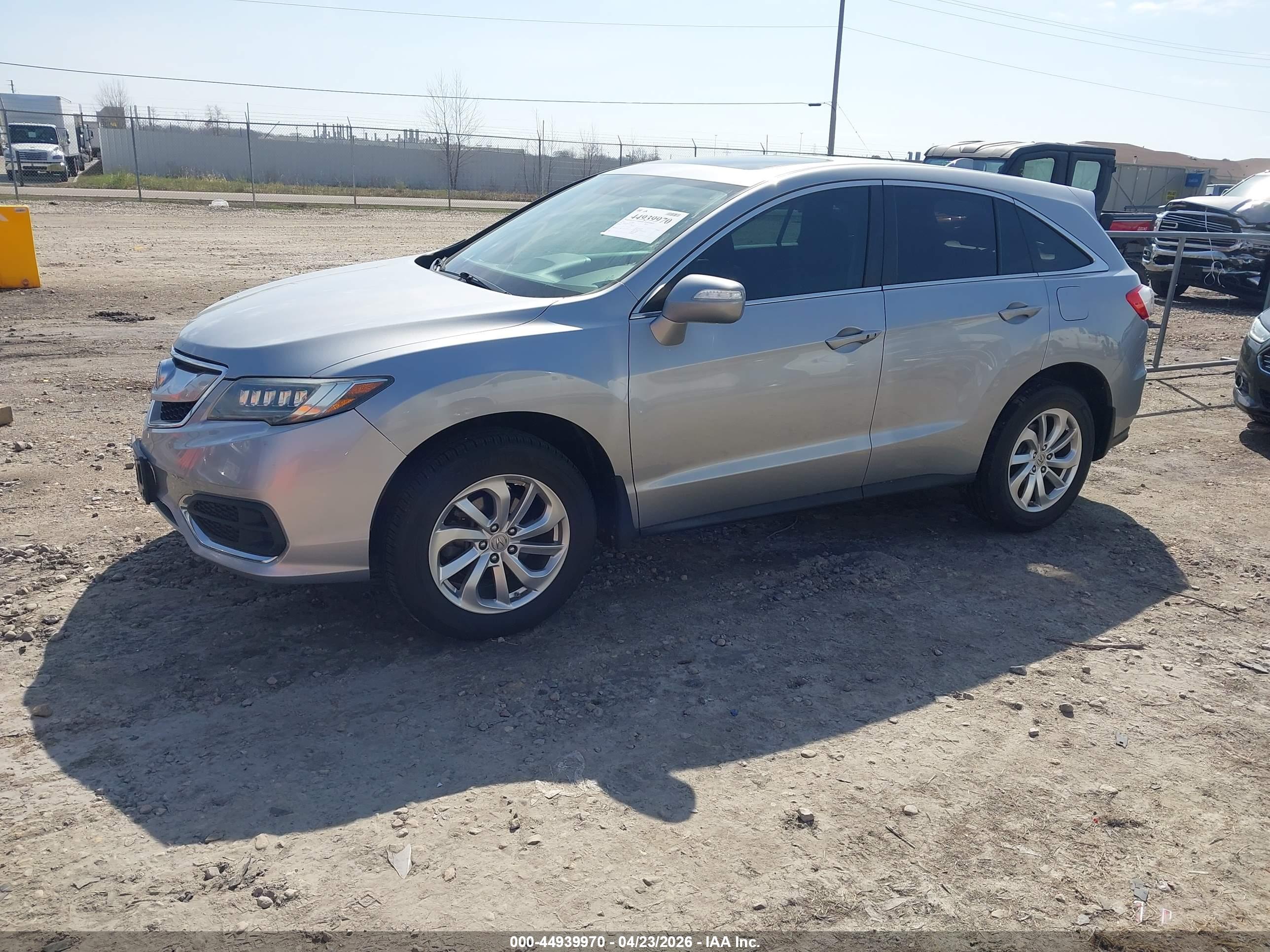 ACURA RDX image 2