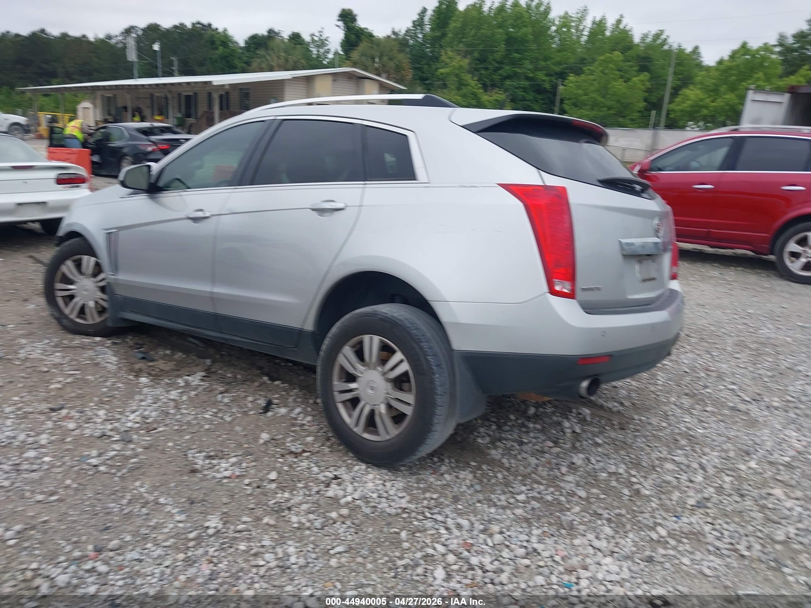 CADILLAC SRX image 3