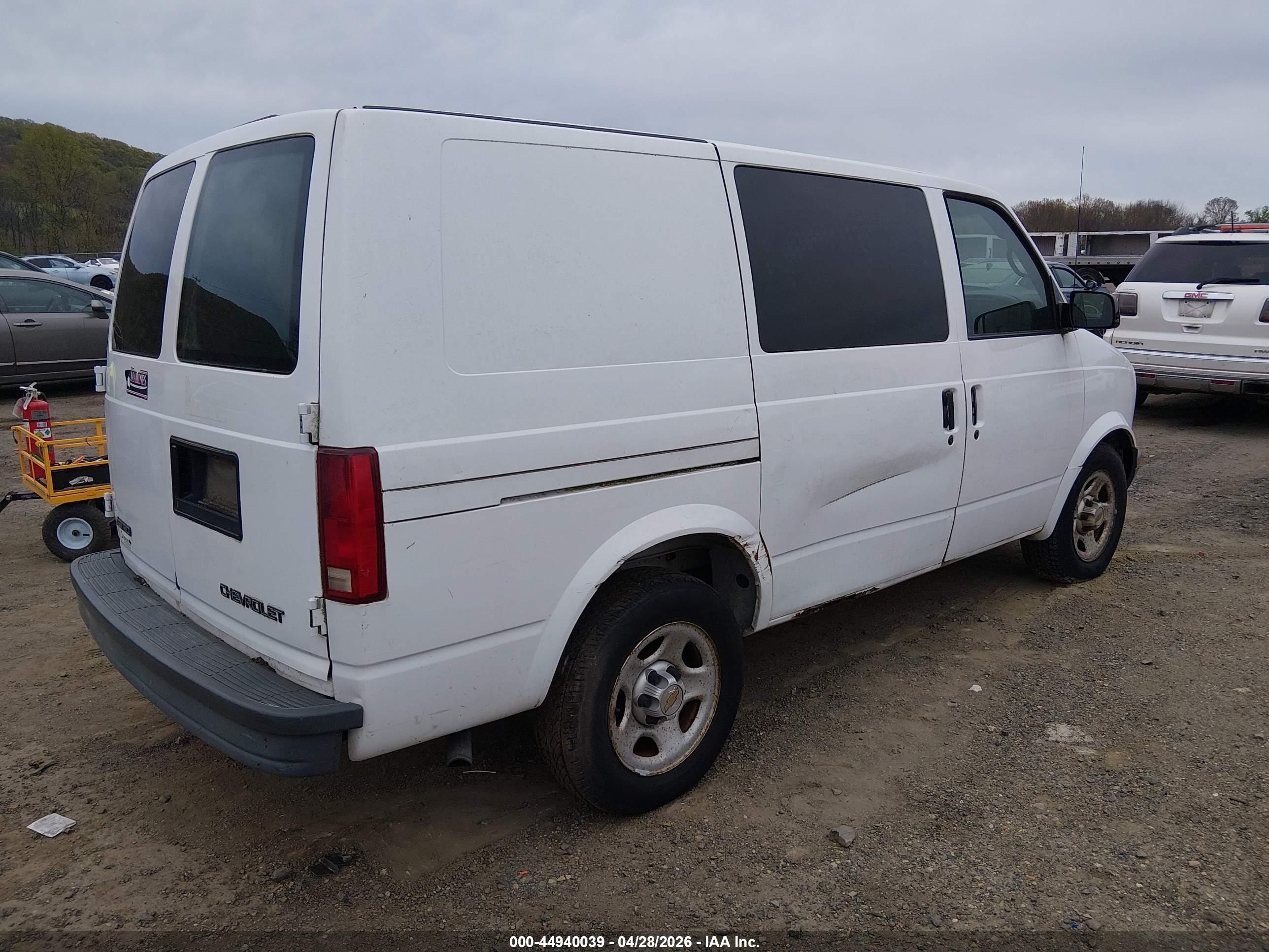 CHEVROLET ASTRO image 4