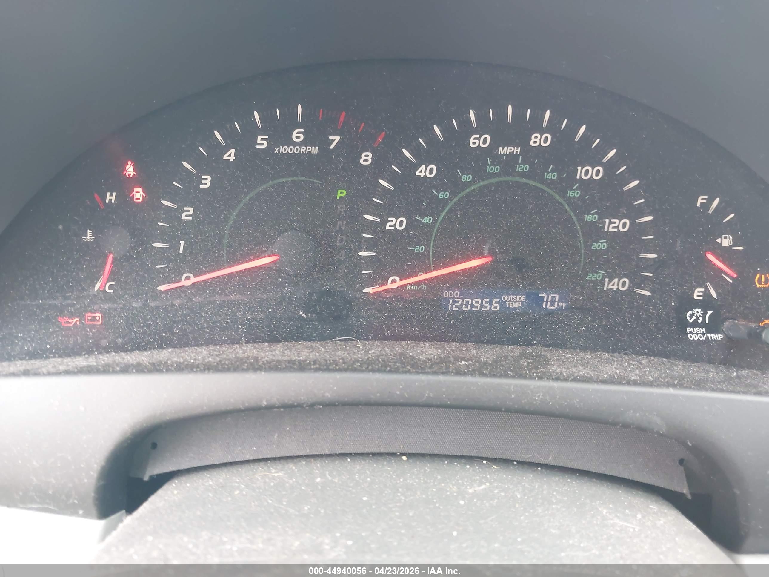 TOYOTA CAMRY image 7
