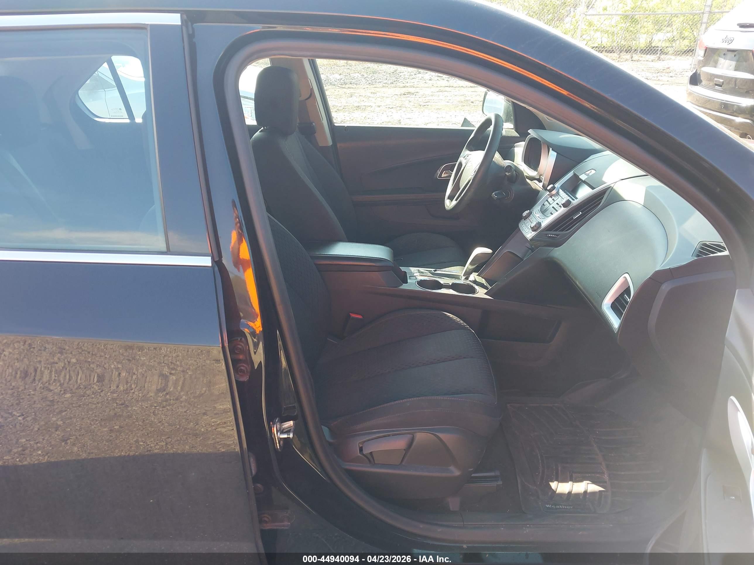 CHEVROLET EQUINOX image 5
