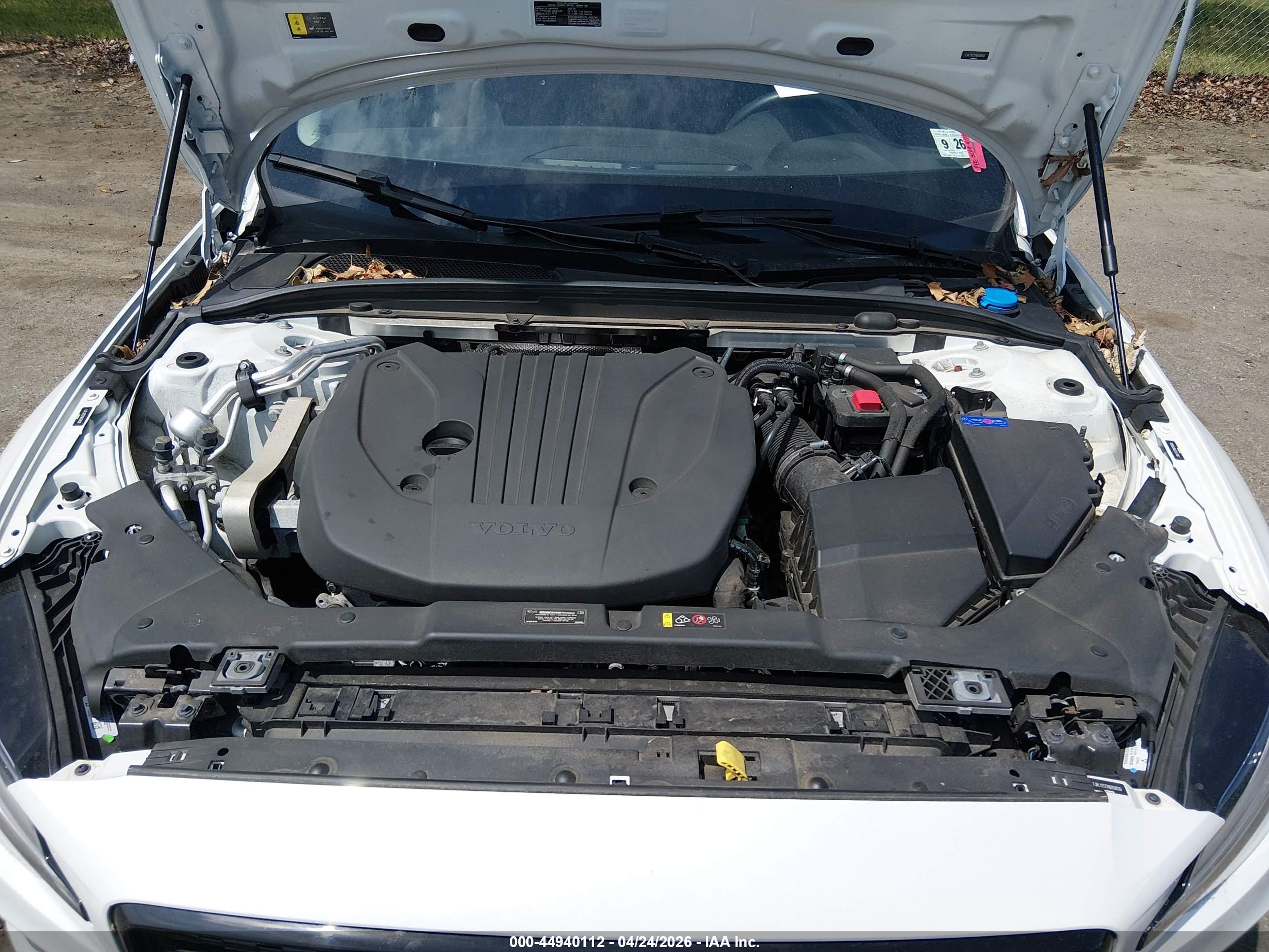VOLVO S60 image 10