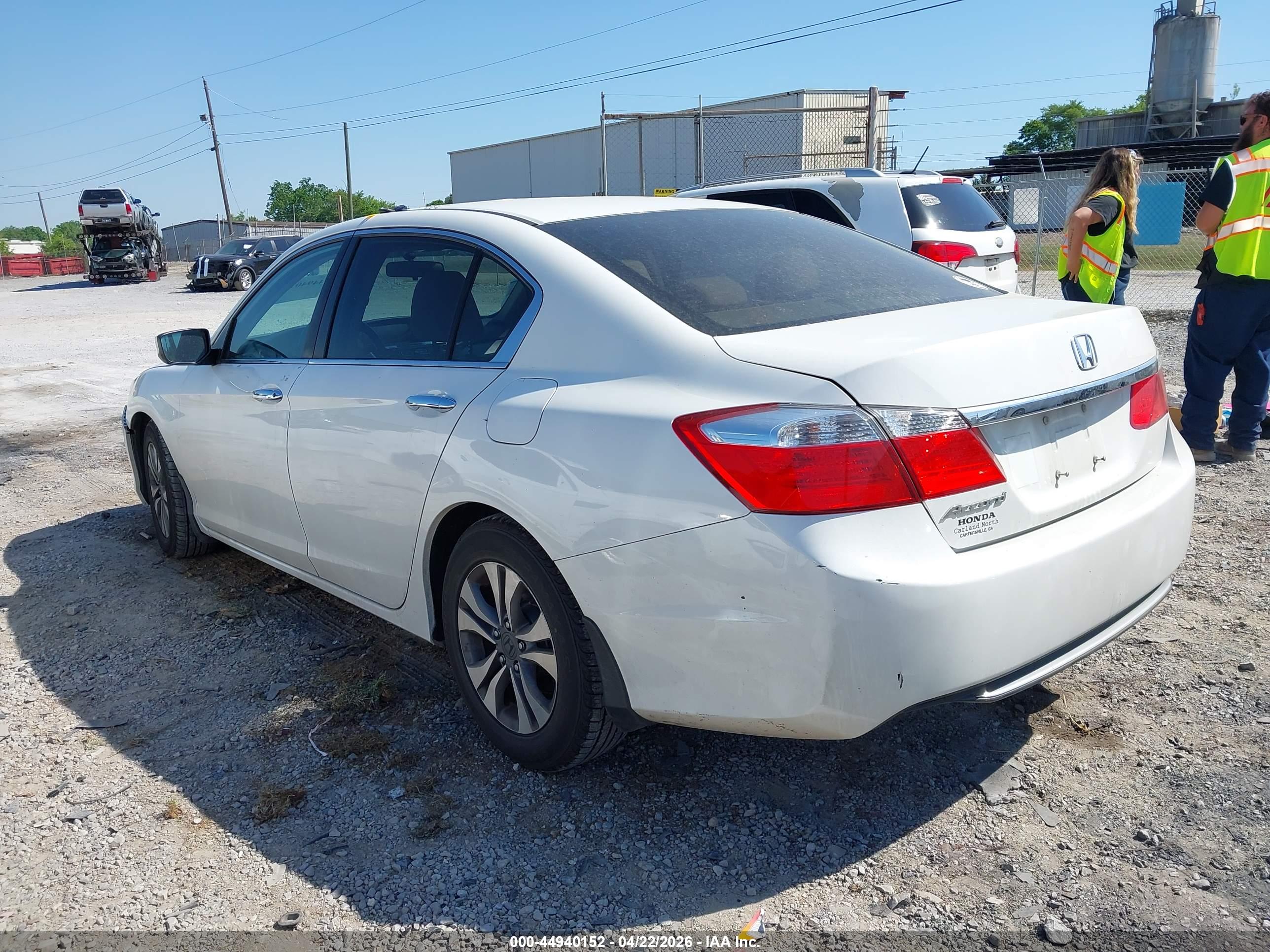 HONDA ACCORD image 3