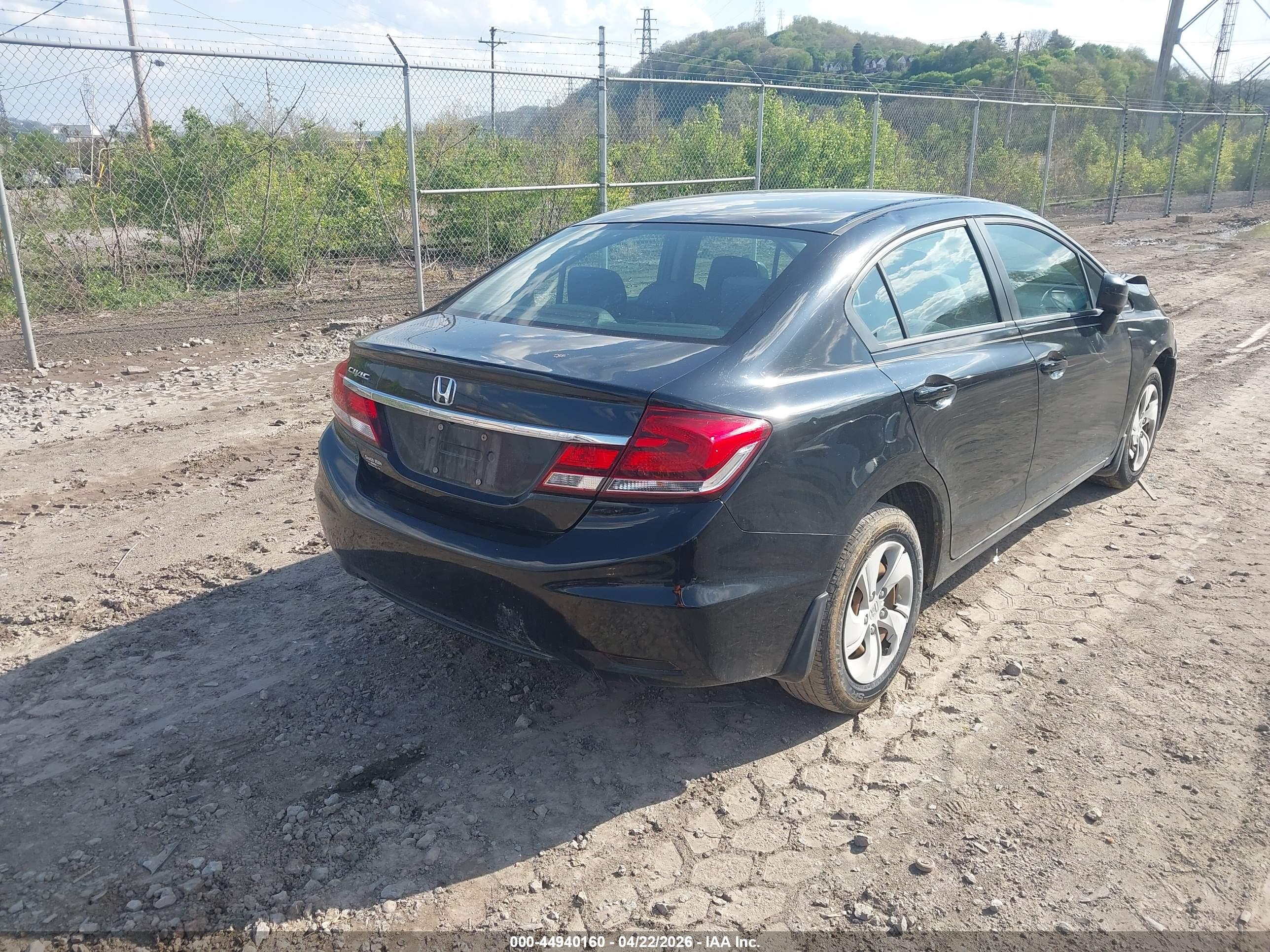 HONDA CIVIC image 4