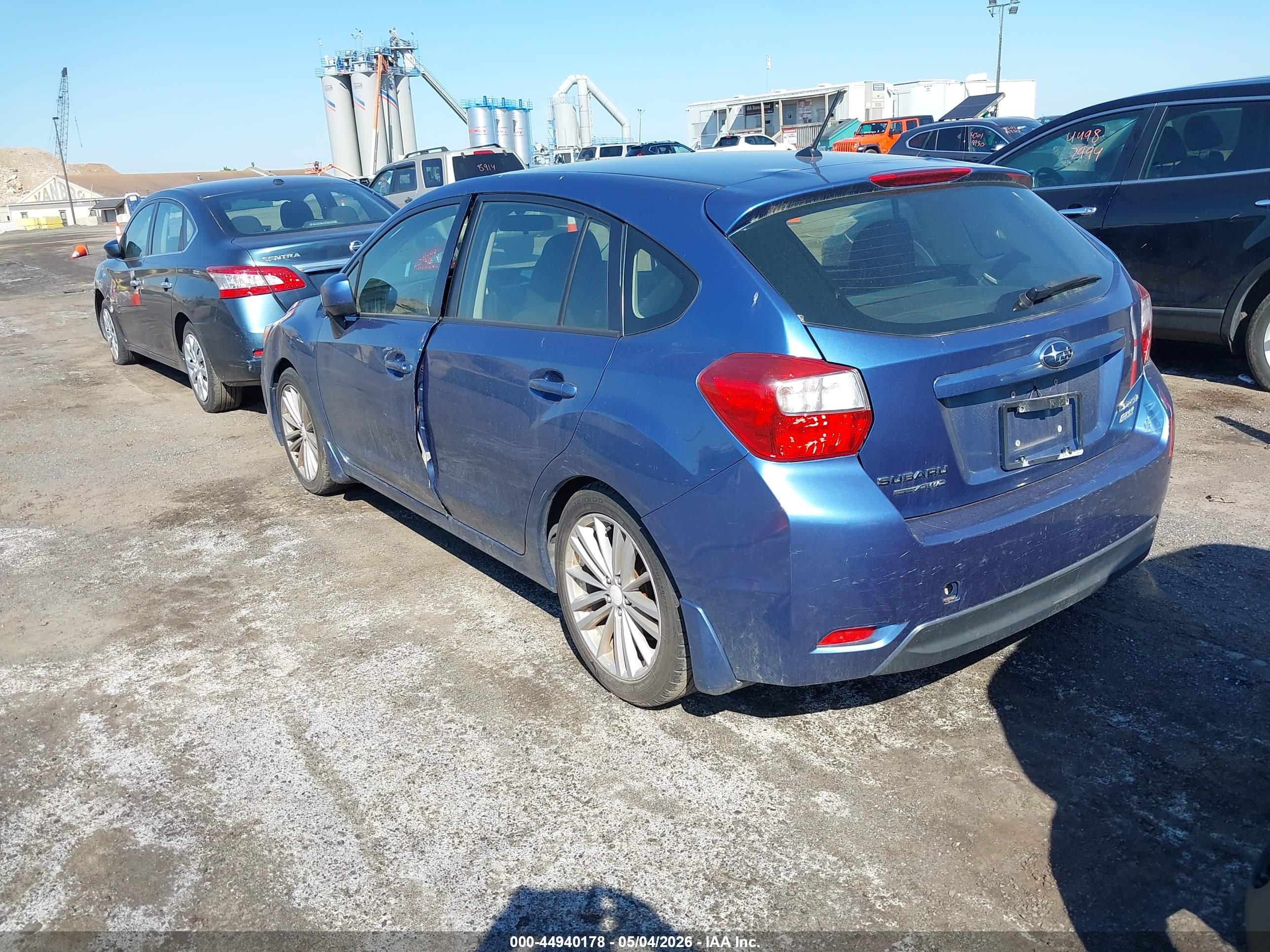 SUBARU IMPREZA image 3