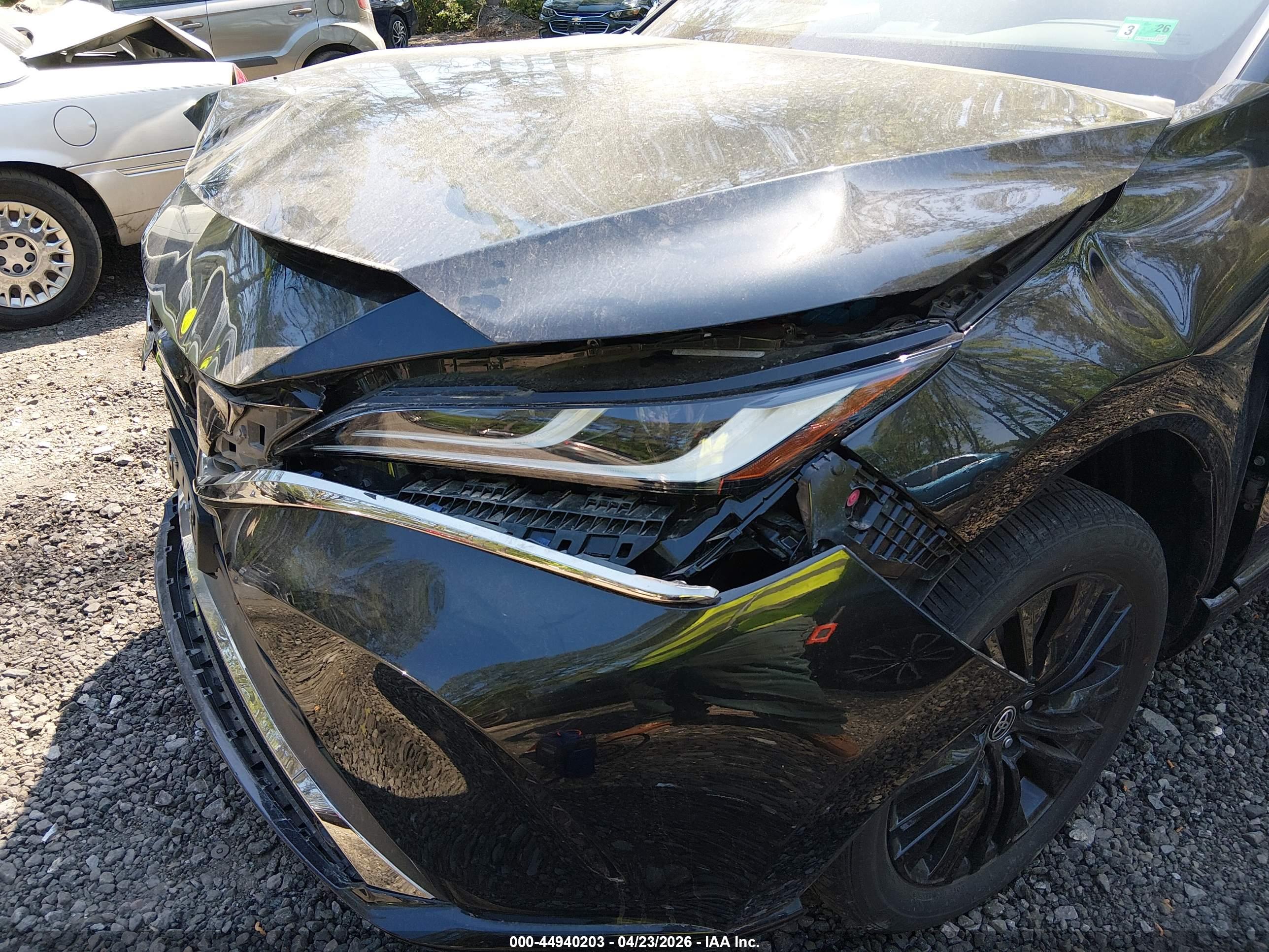 TOYOTA VENZA image 6