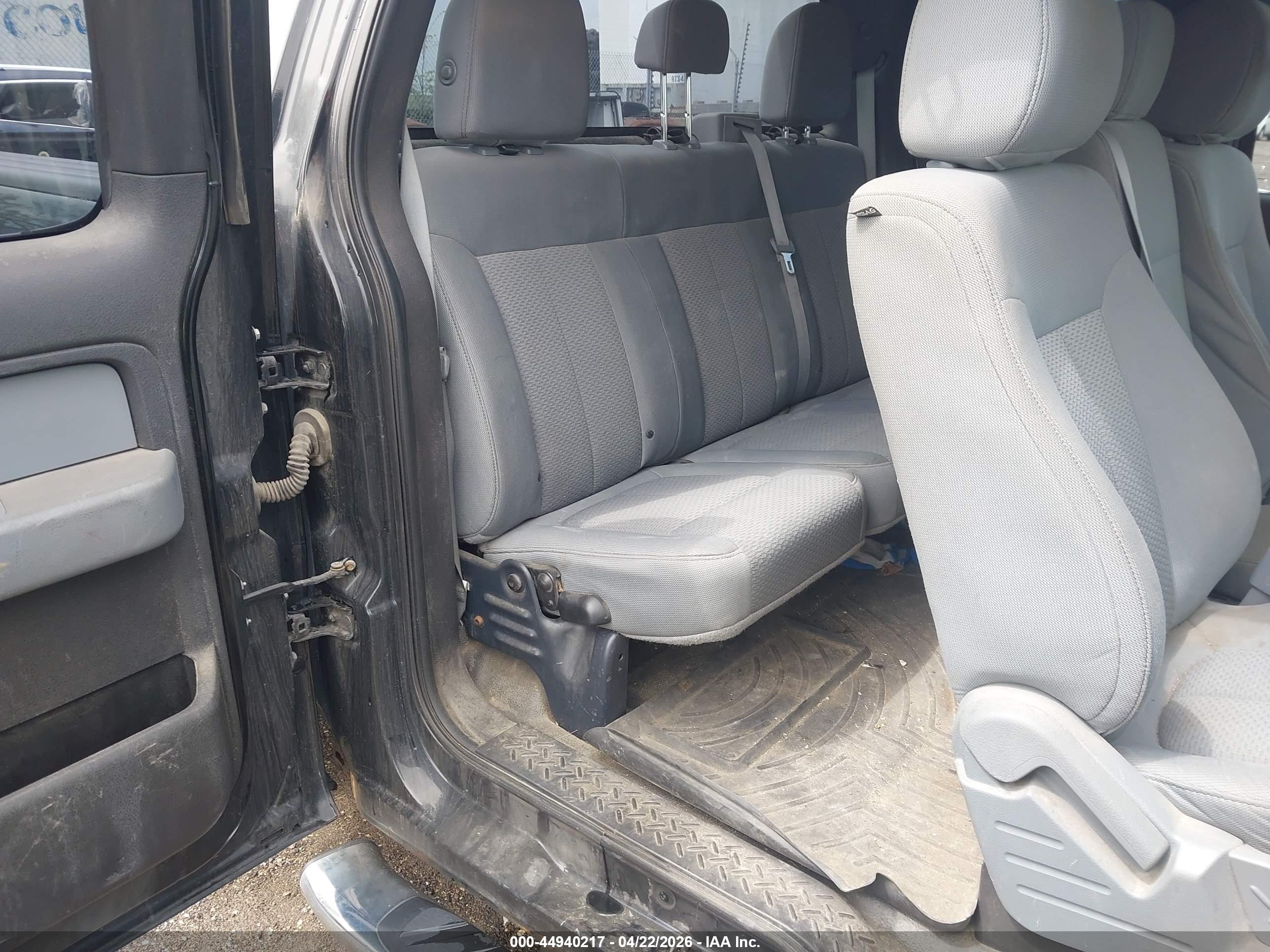 FORD F150 image 8
