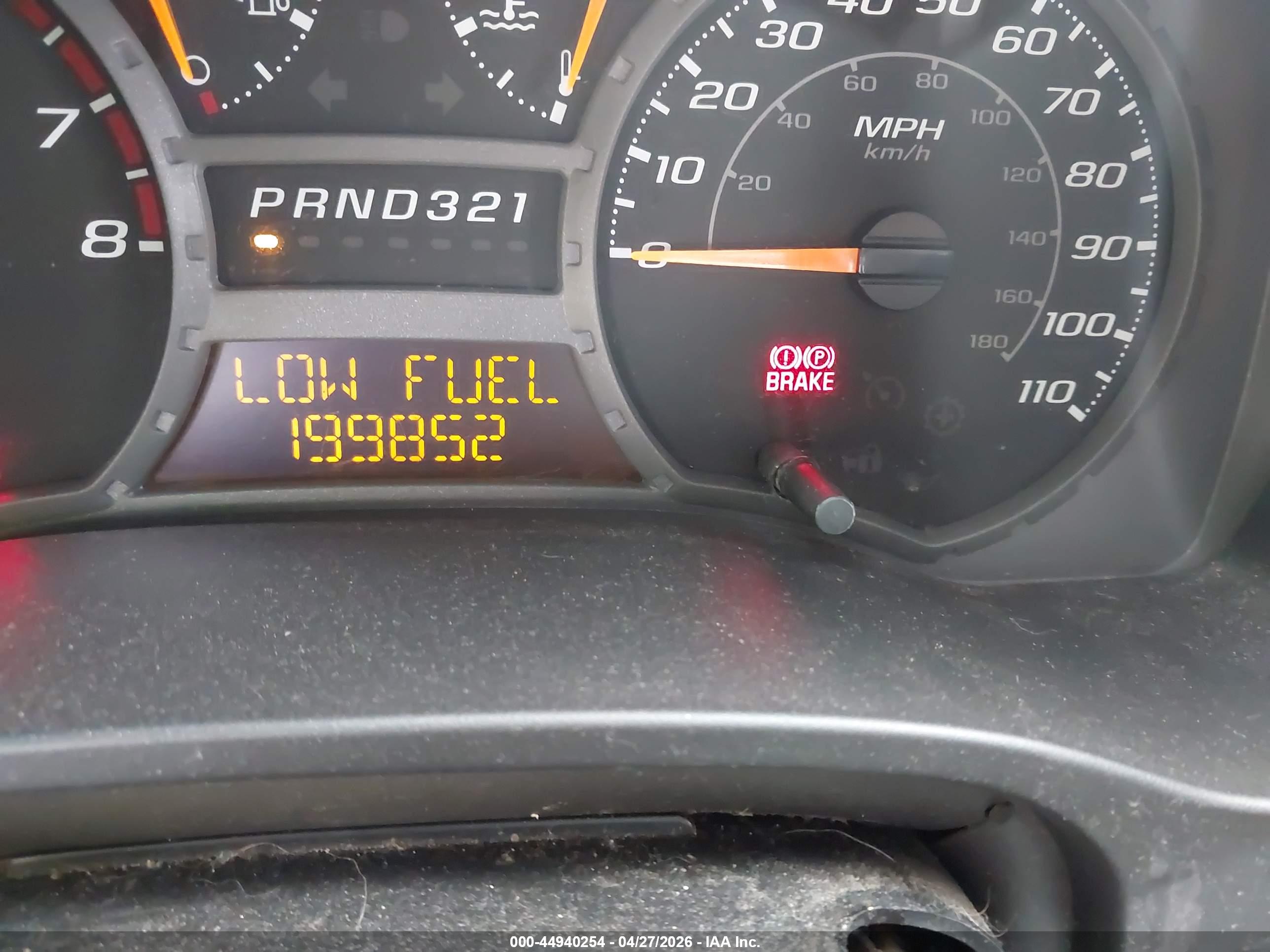CHEVROLET COLORADO image 7