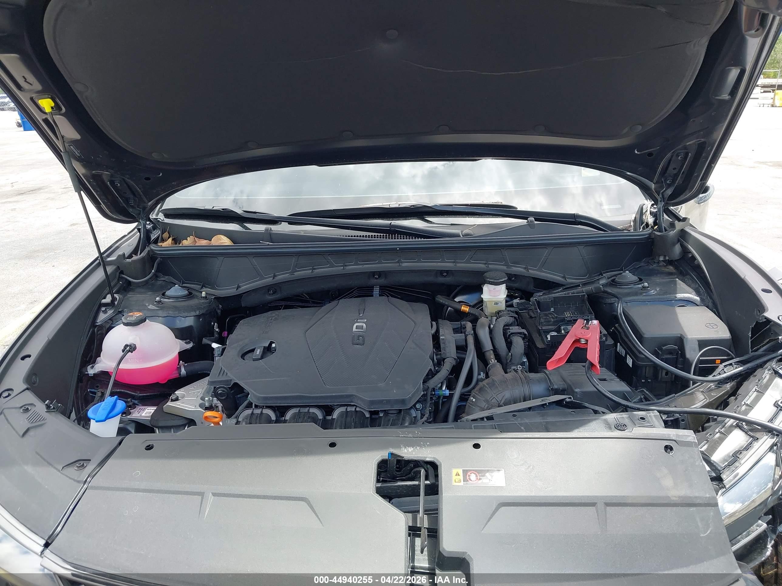 HYUNDAI TUCSON image 10
