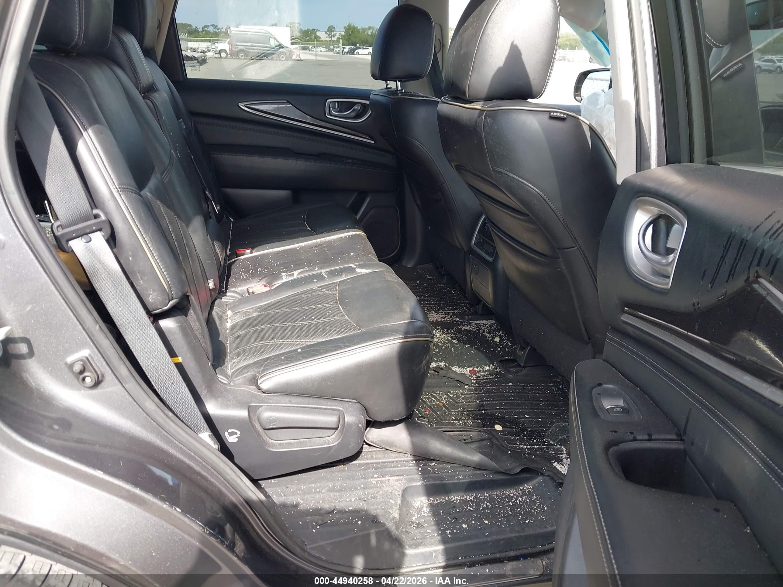 INFINITI QX60 image 8