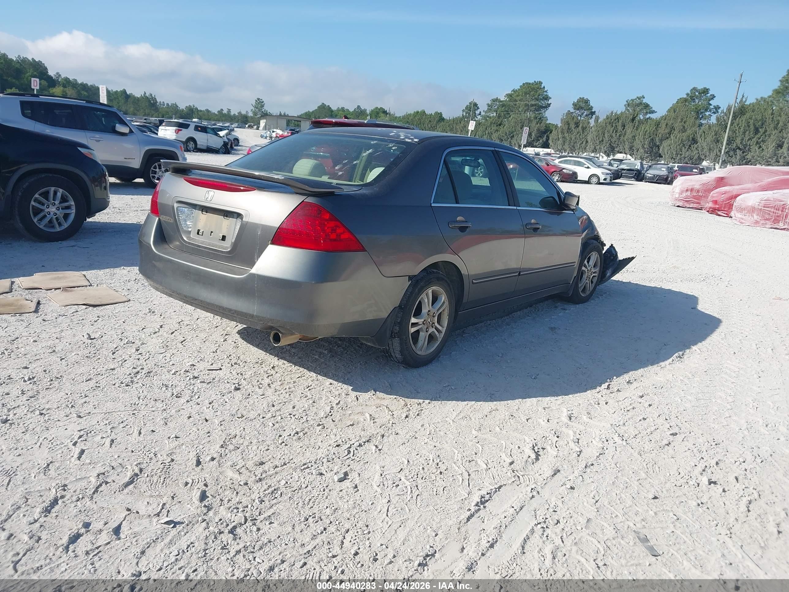 HONDA ACCORD image 4
