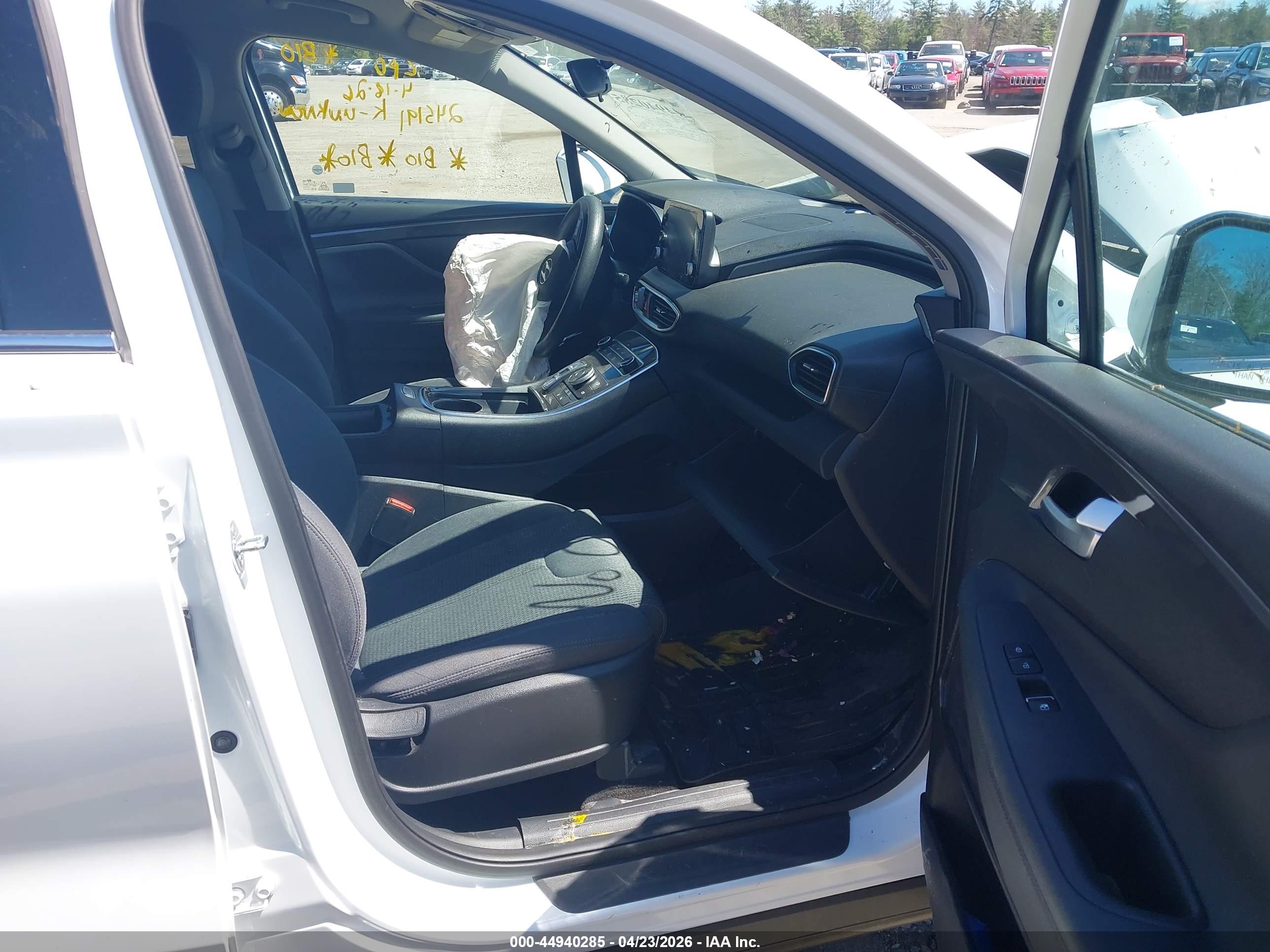 HYUNDAI SANTA image 5