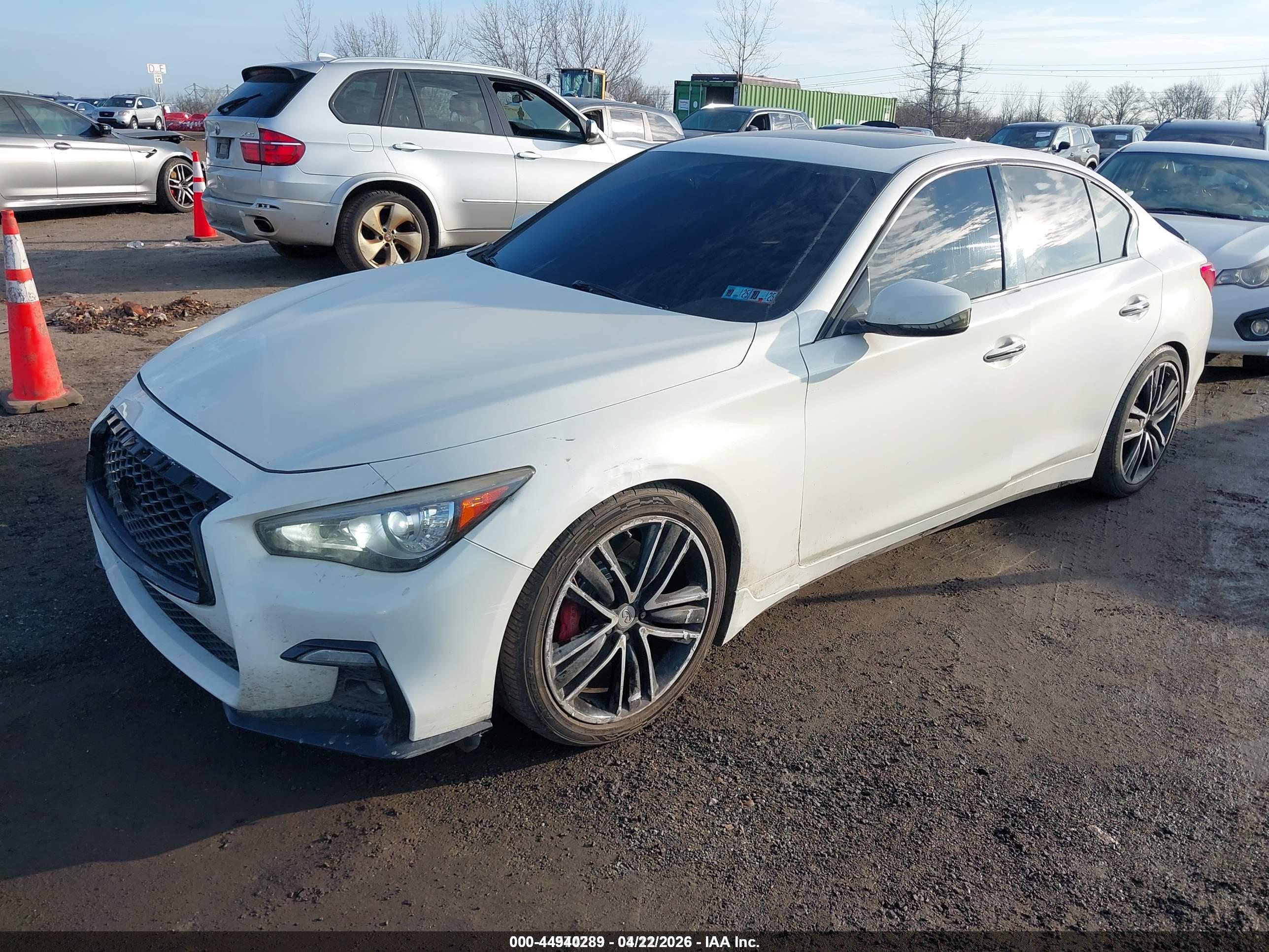 INFINITI Q50 image 2