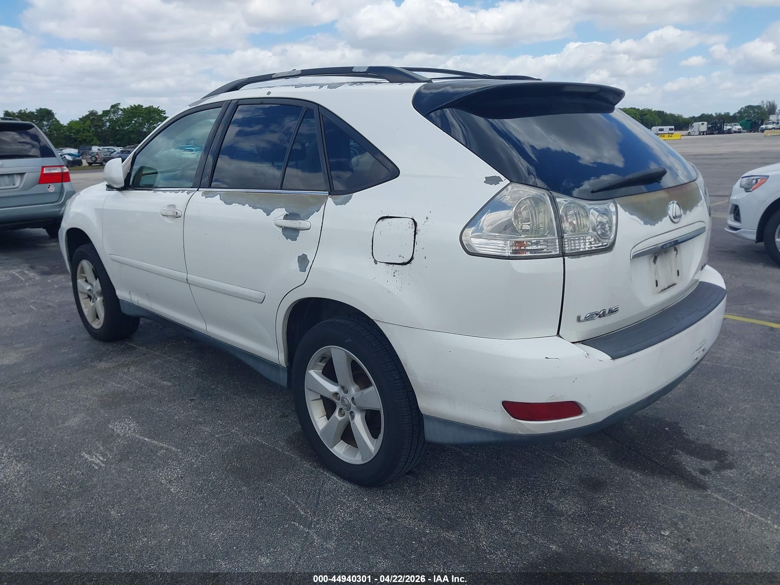 LEXUS RX image 3