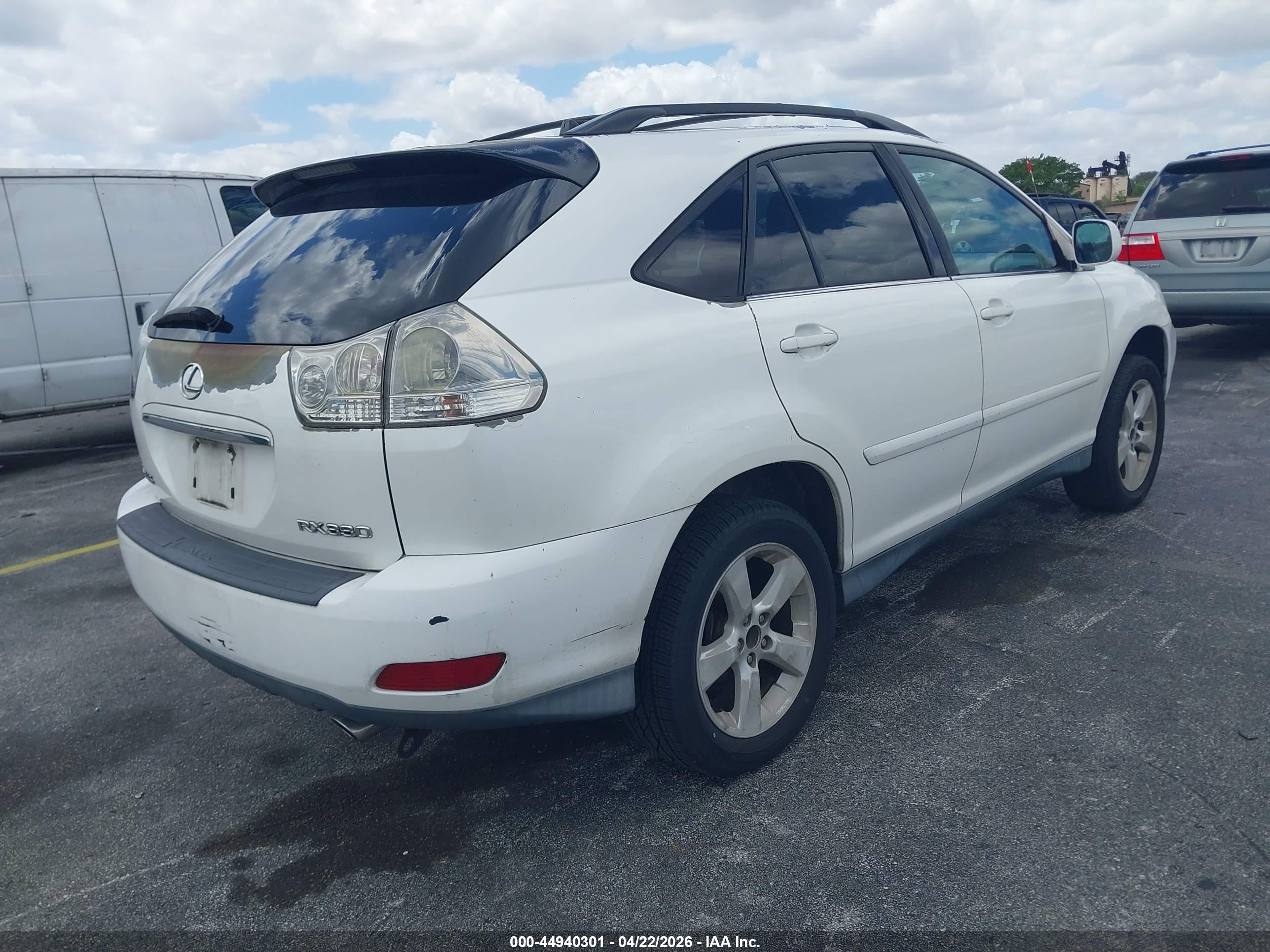 LEXUS RX image 4
