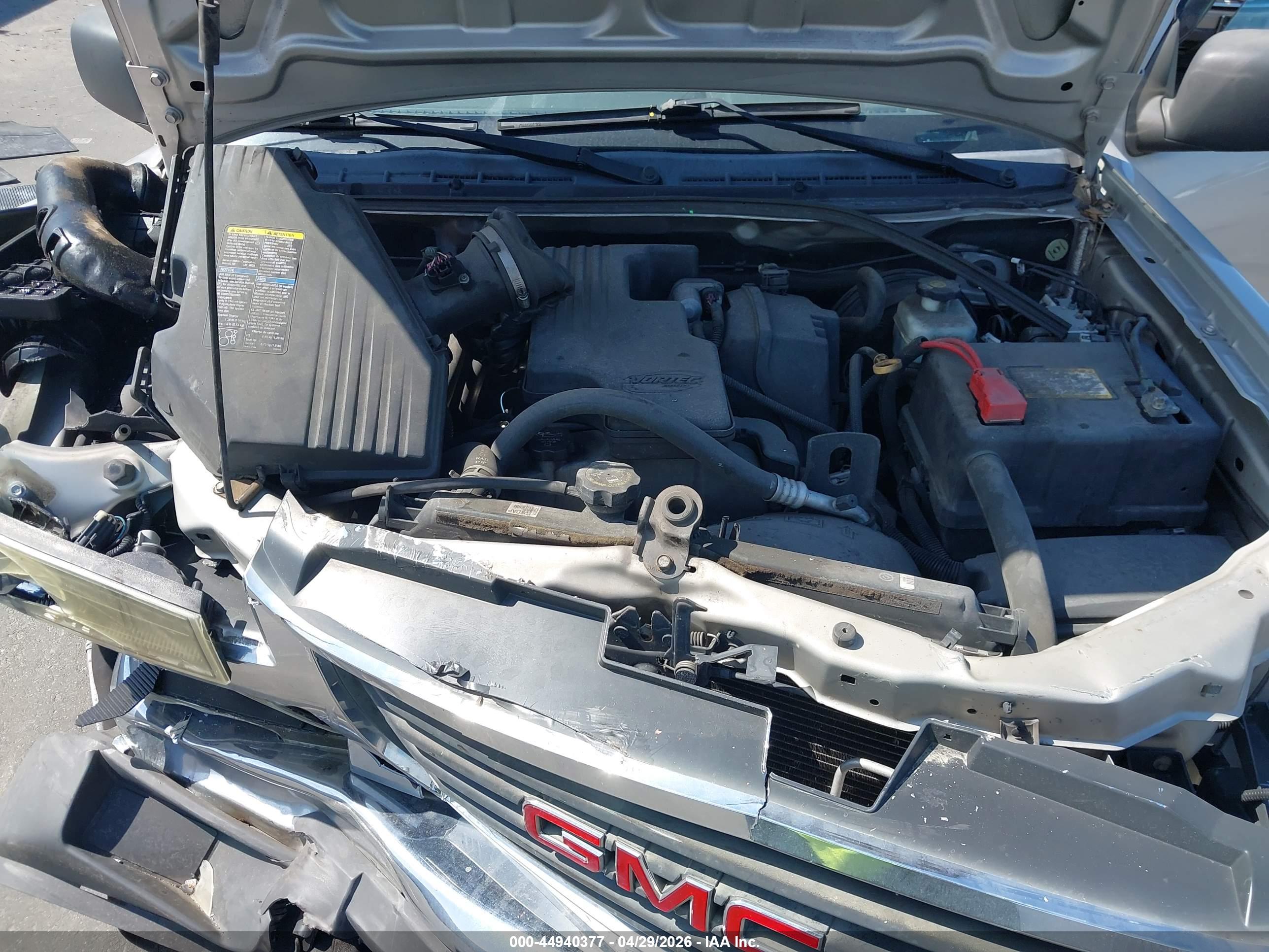GMC CANYON image 10
