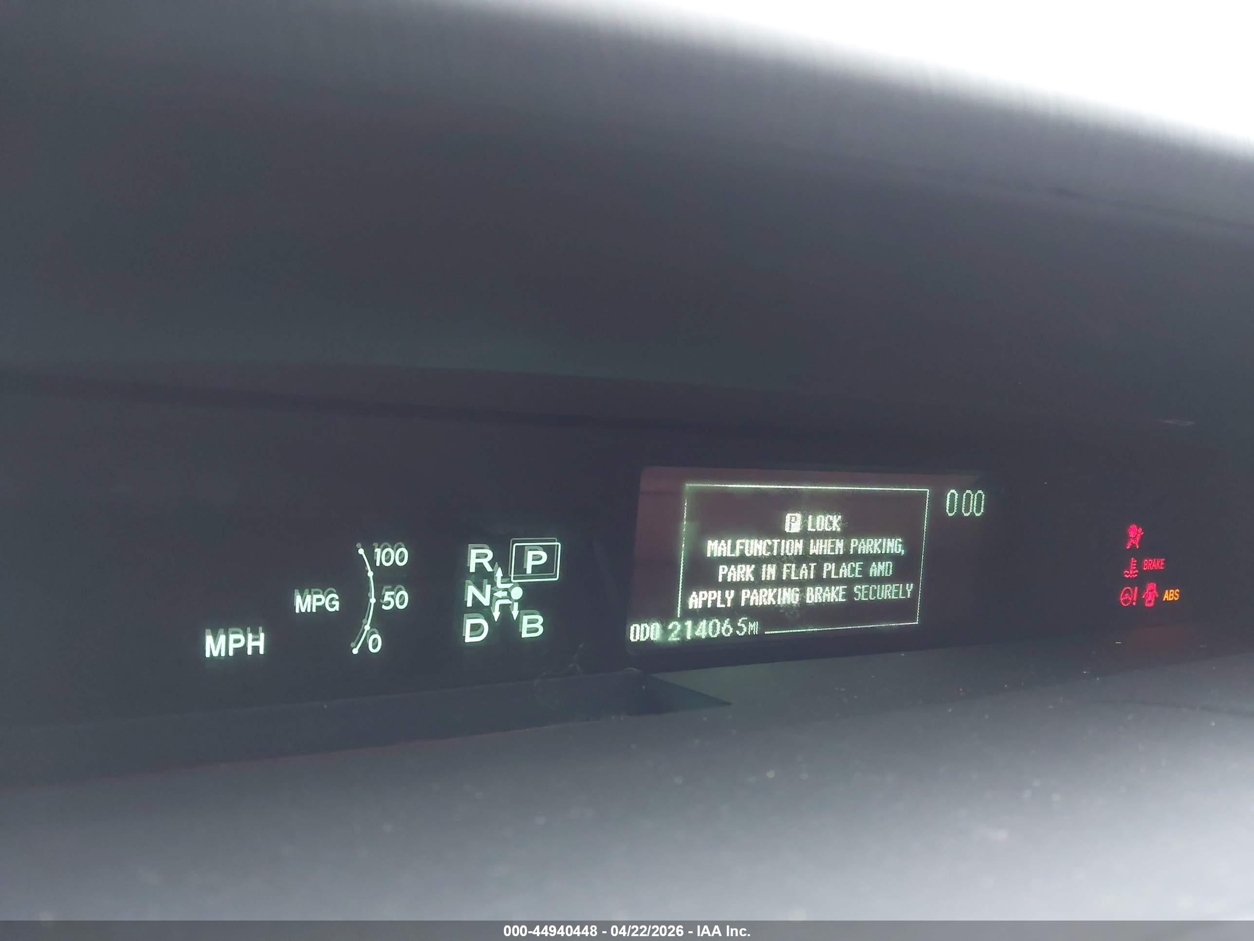 TOYOTA PRIUS image 7