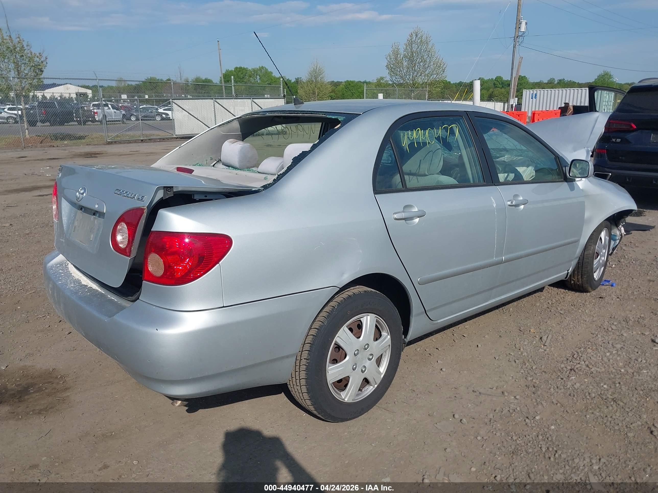 TOYOTA COROLLA image 4