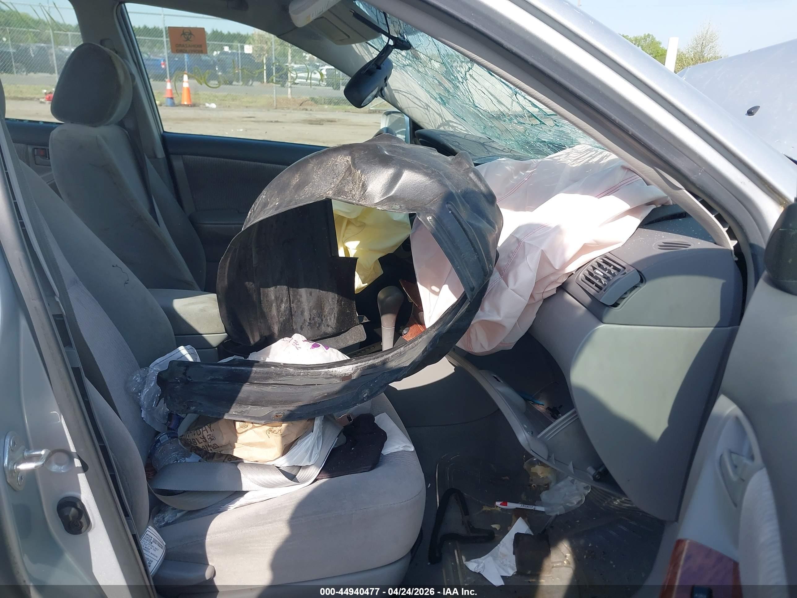 TOYOTA COROLLA image 5