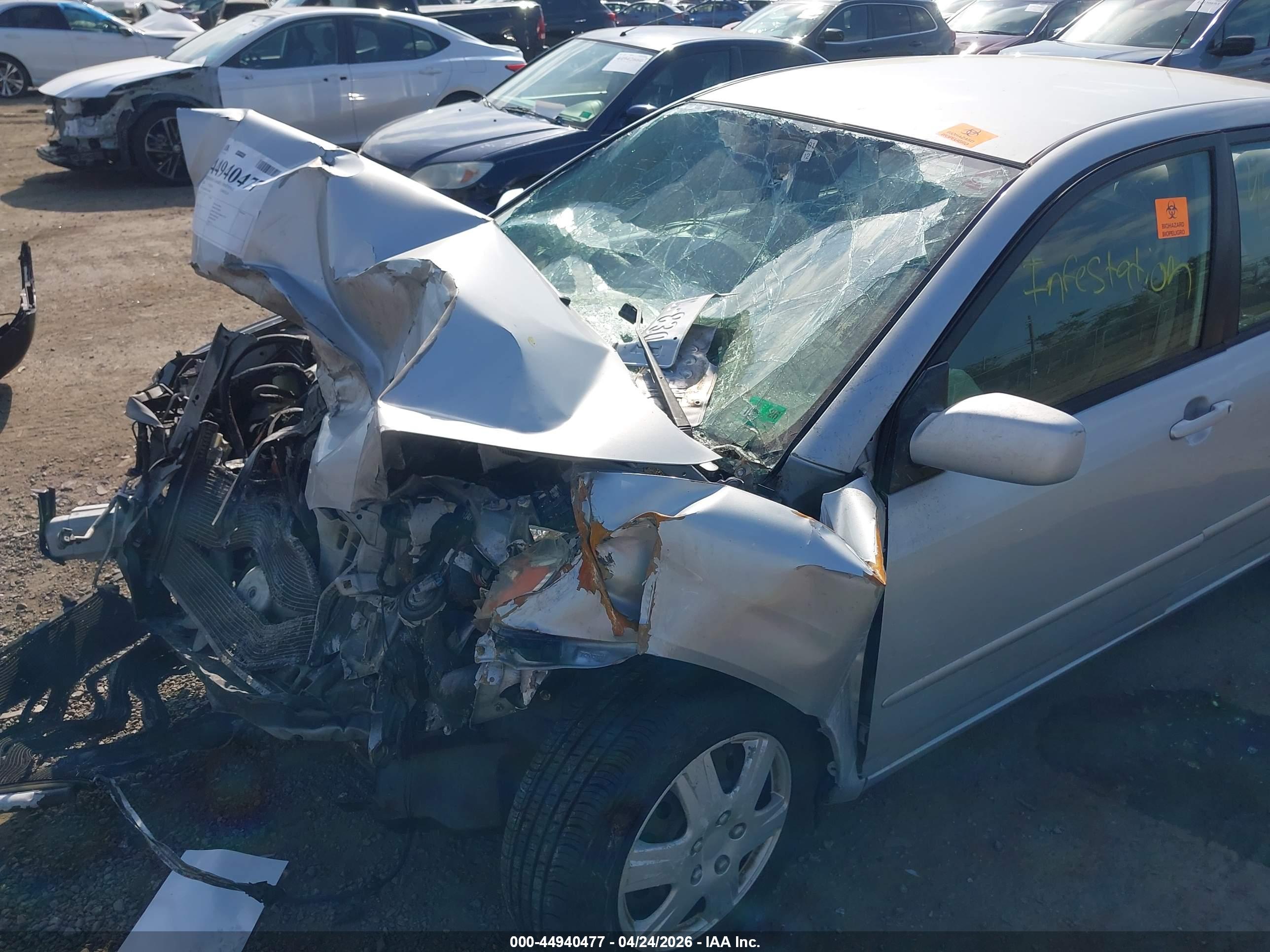 TOYOTA COROLLA image 6