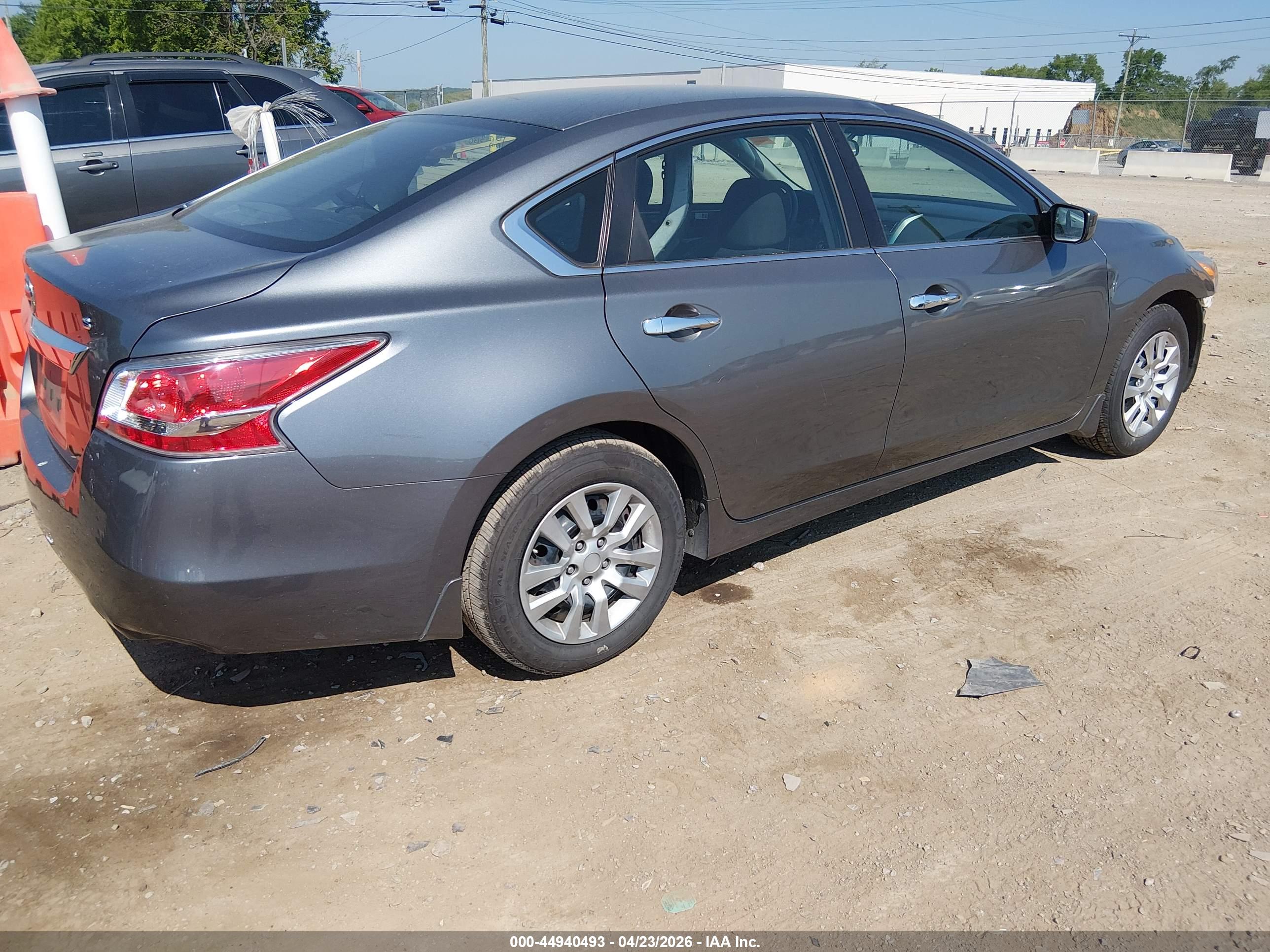 NISSAN ALTIMA image 4