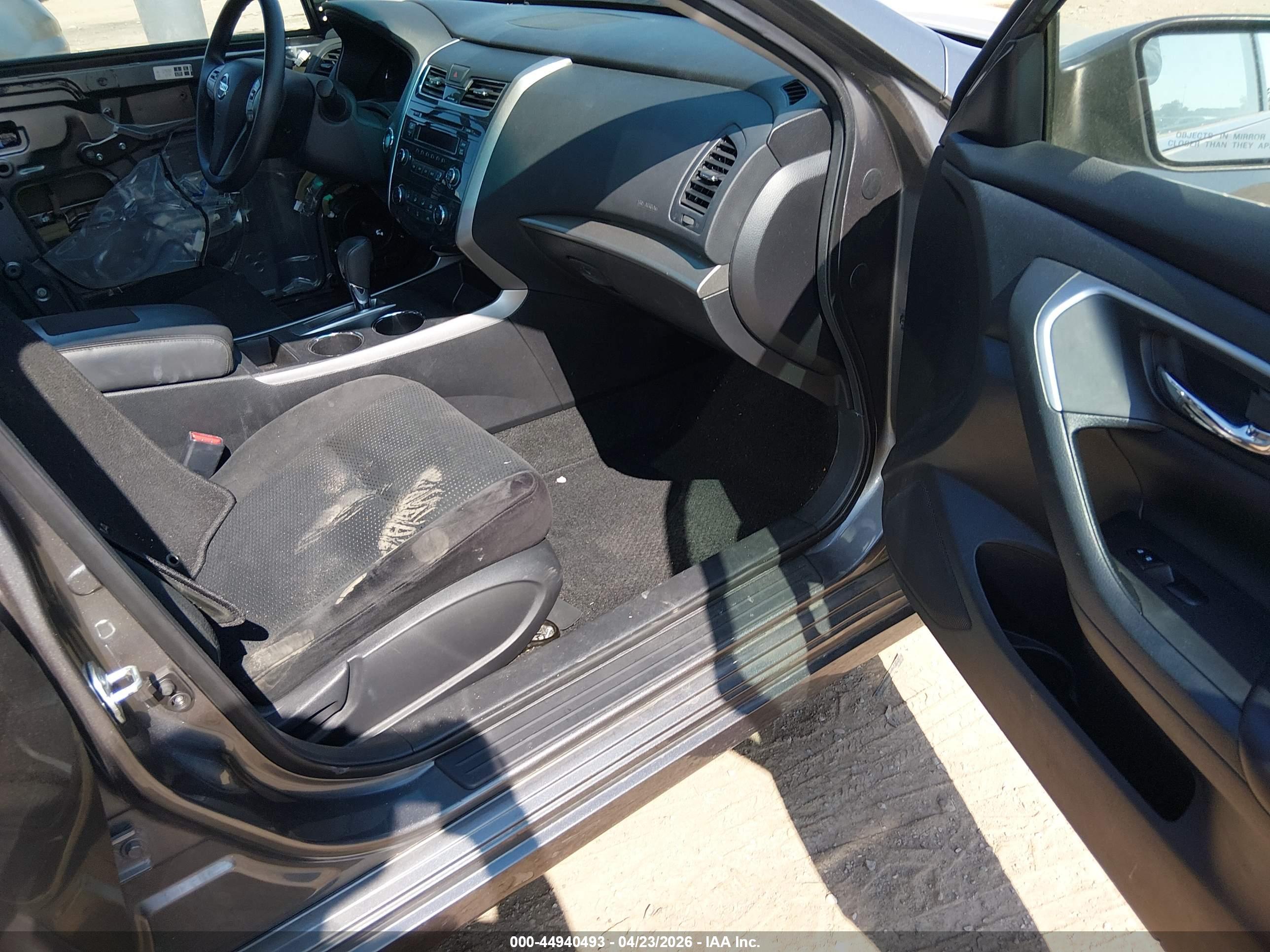 NISSAN ALTIMA image 5