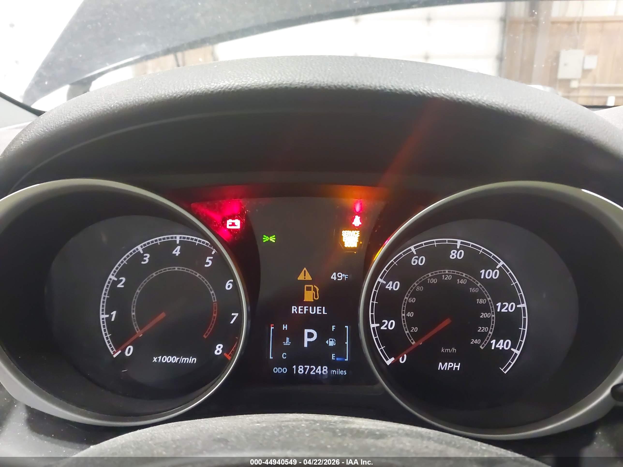 MITSUBISHI OUTLANDER image 7
