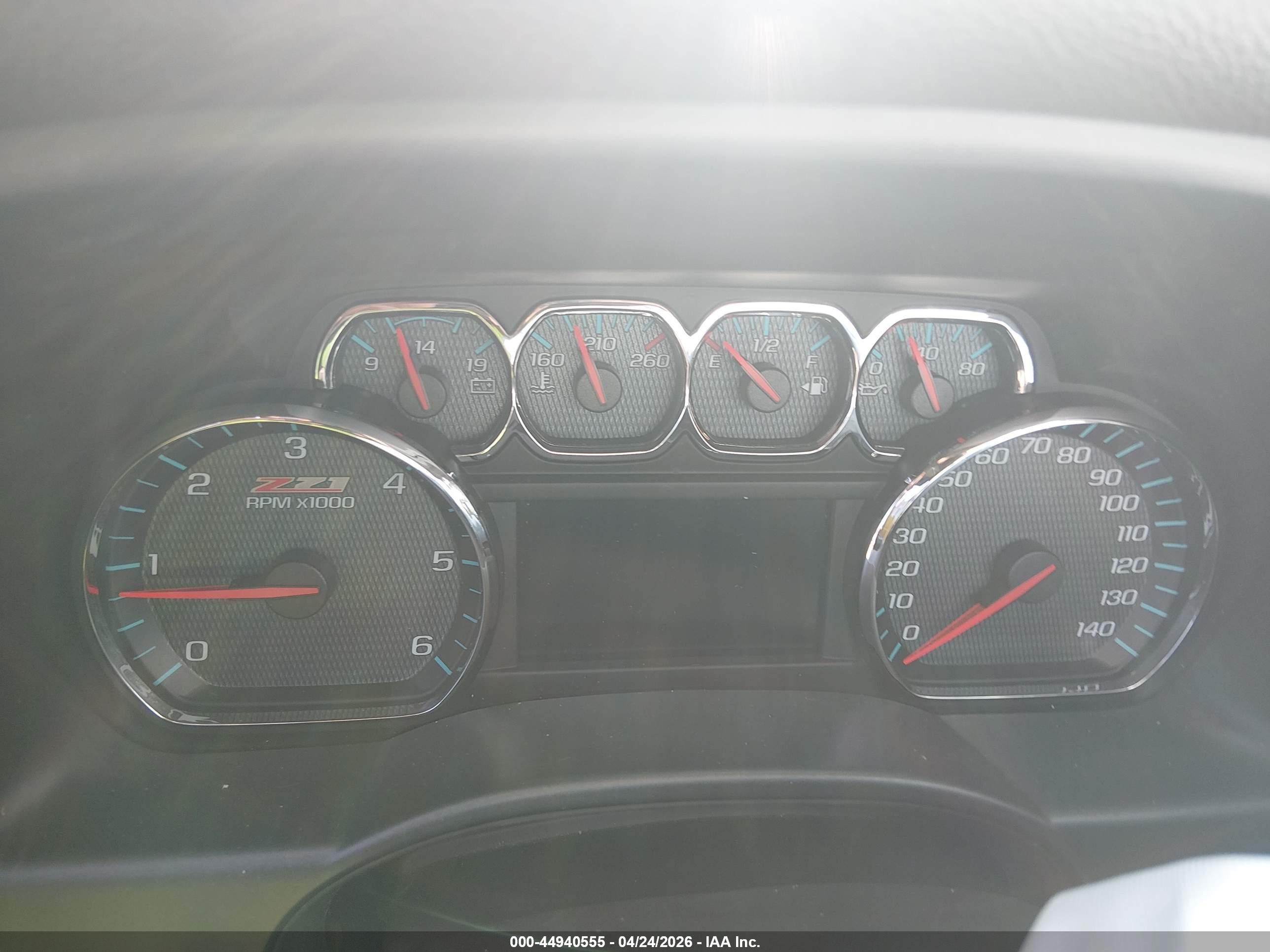 CHEVROLET SILVERADO image 7