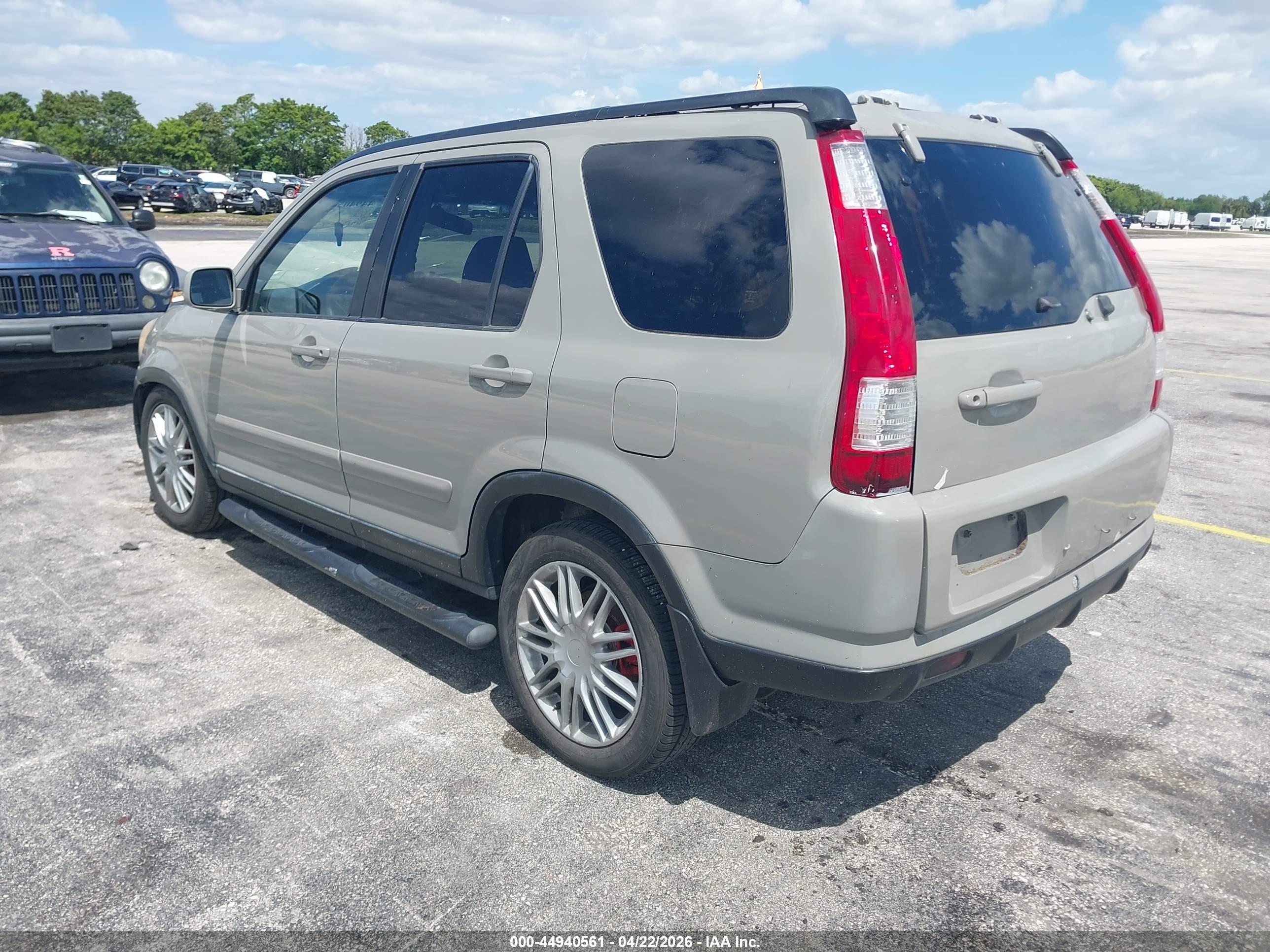 HONDA CR-V image 3
