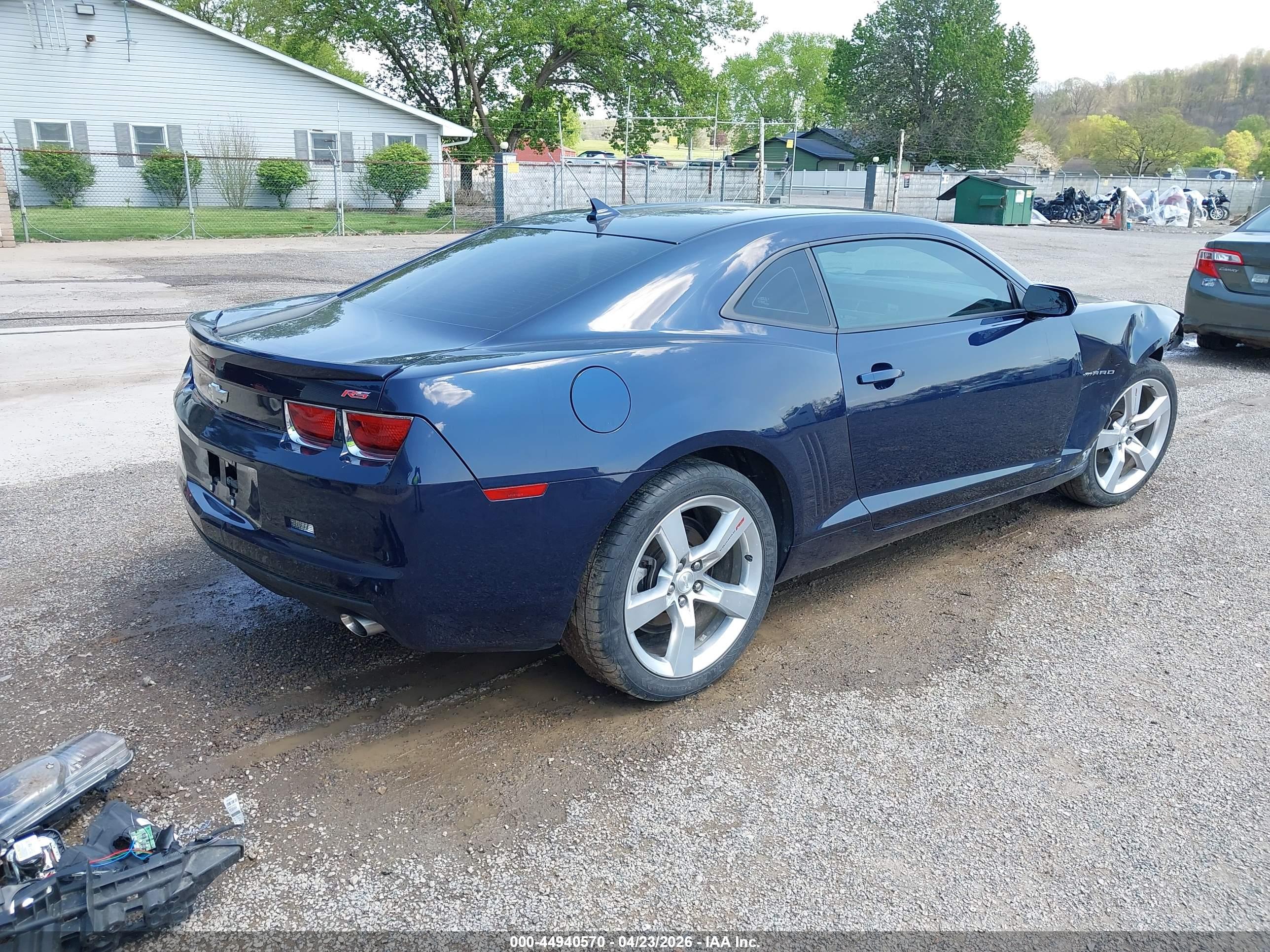 CHEVROLET CAMARO image 4