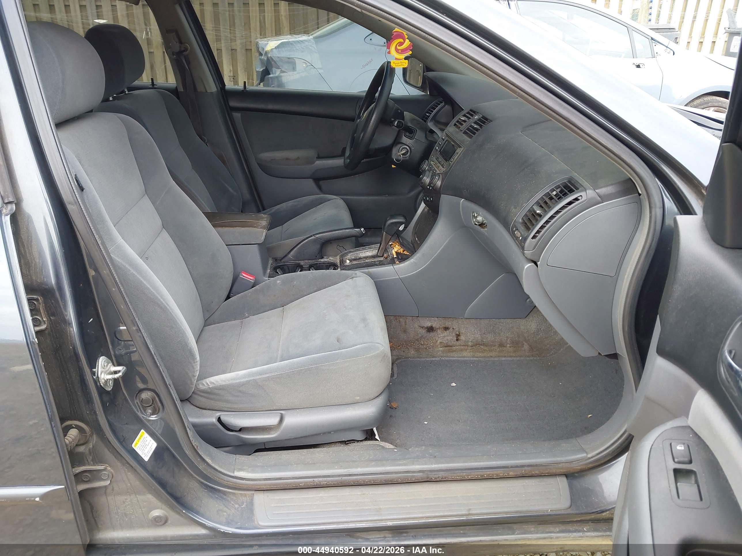 HONDA ACCORD image 5