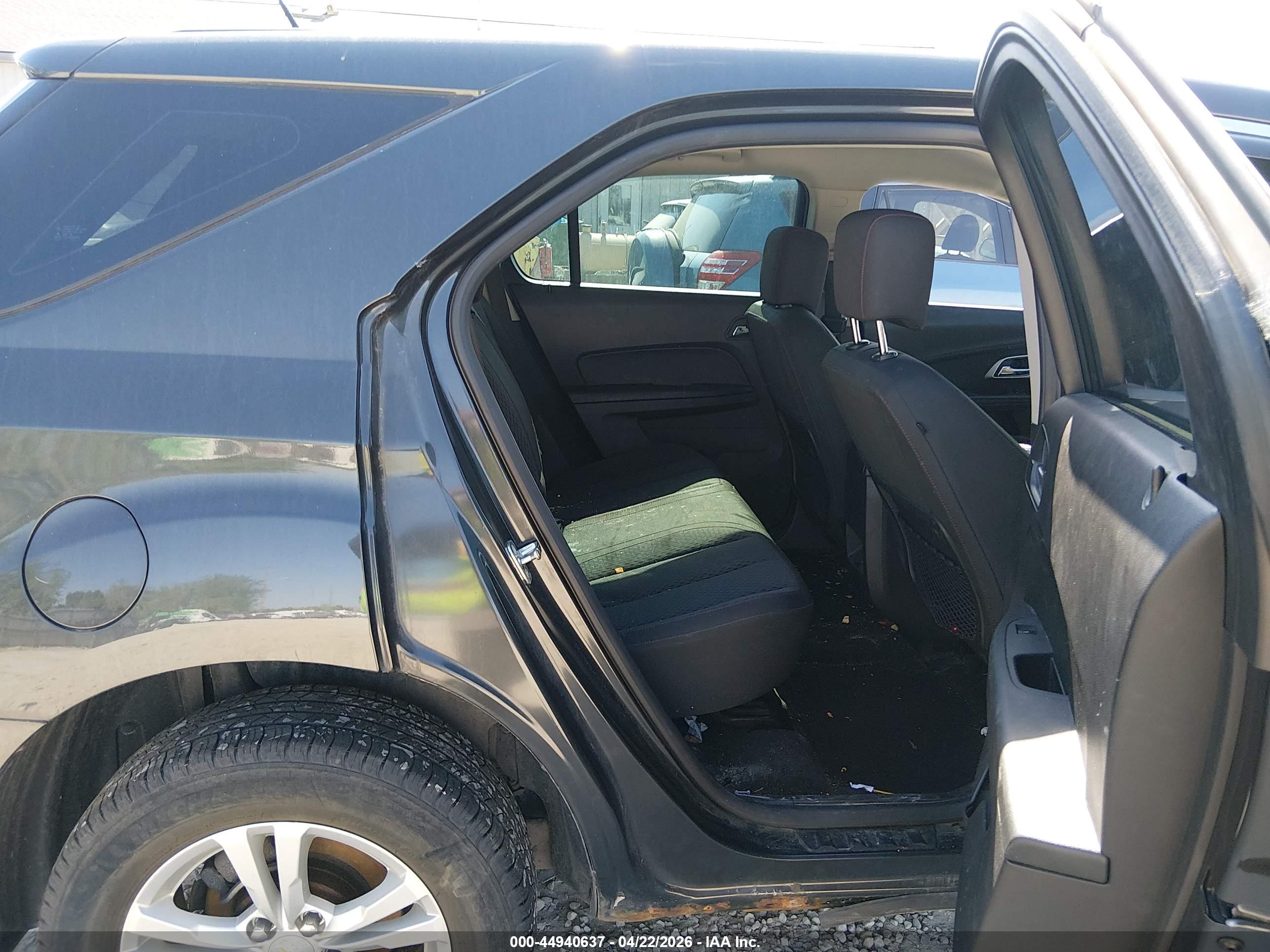 CHEVROLET EQUINOX image 8