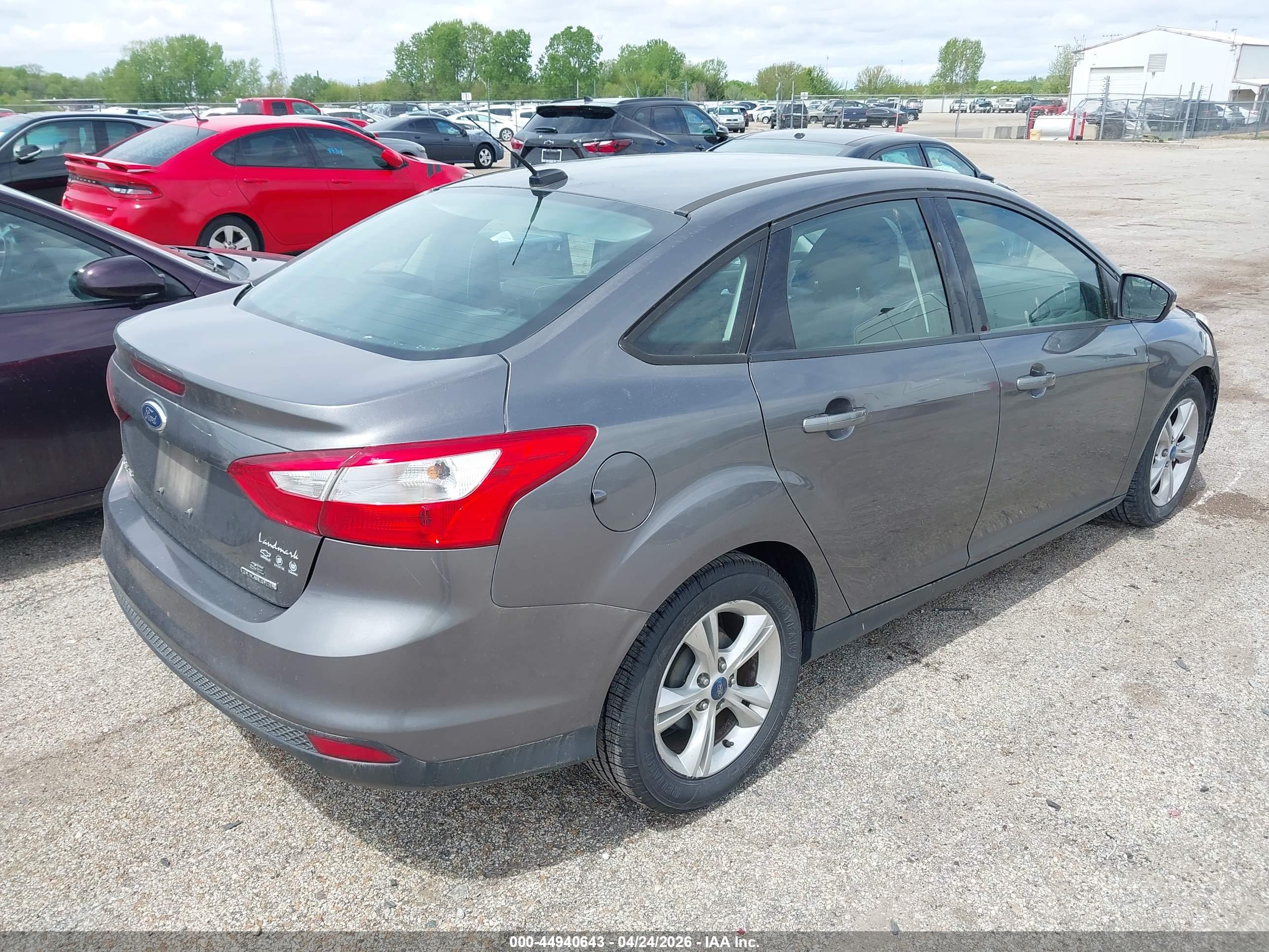FORD FOCUS image 4