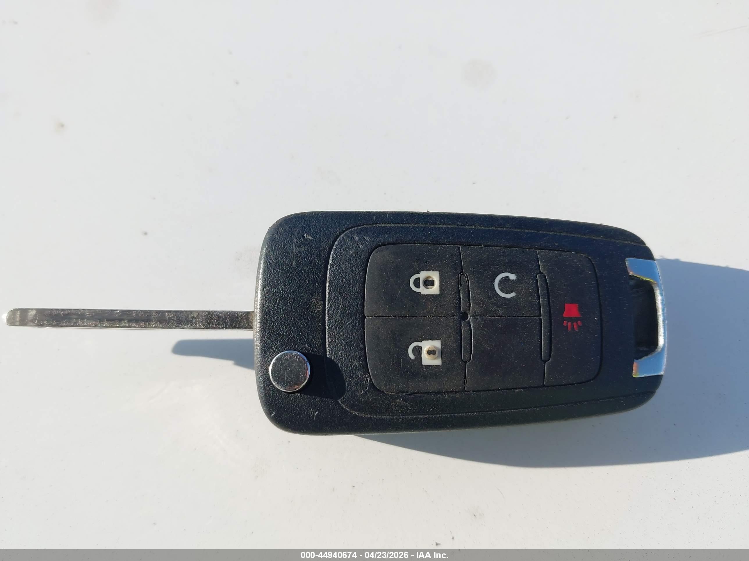 CHEVROLET EQUINOX image 11