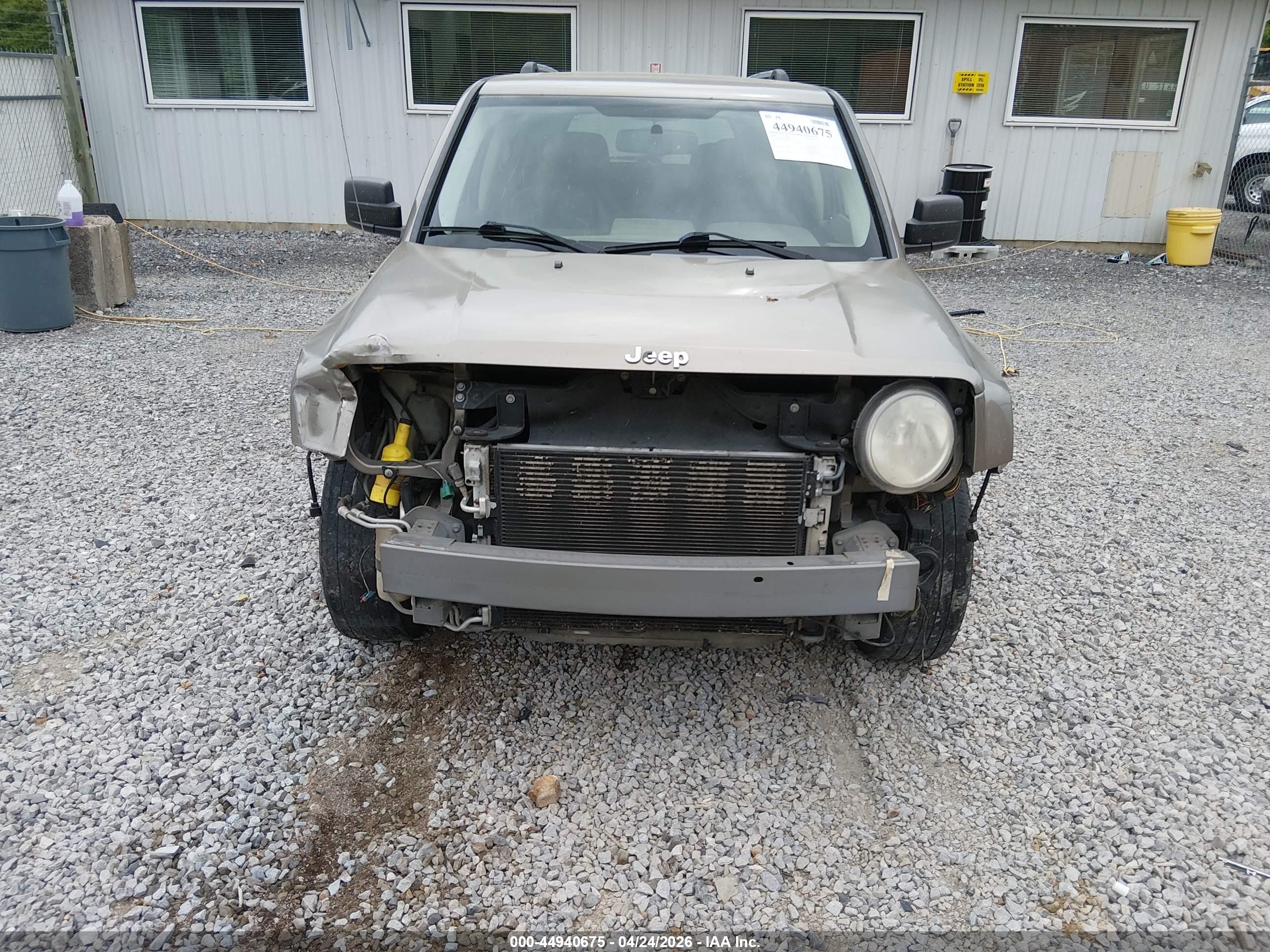 JEEP PATRIOT image 6
