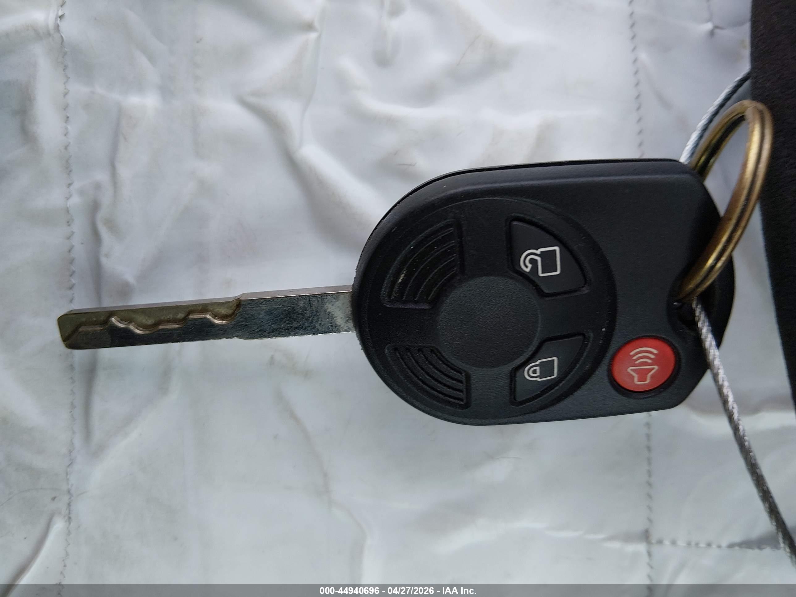 FORD ESCAPE image 11