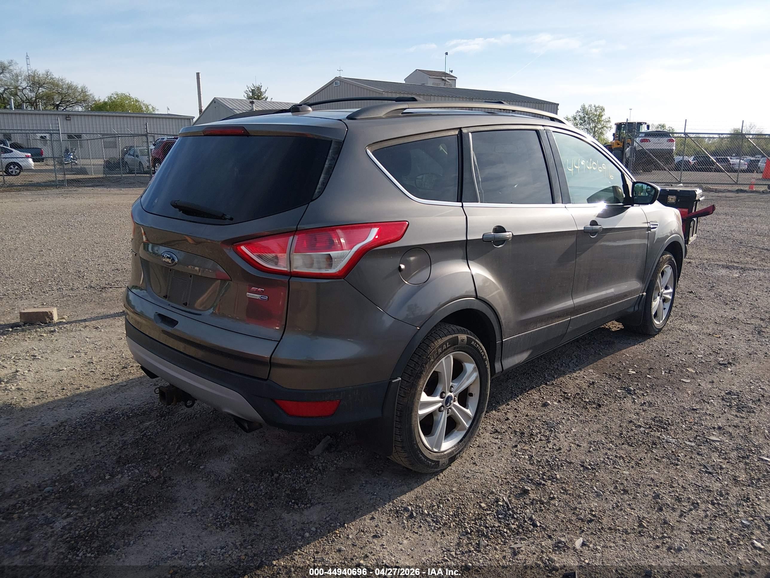 FORD ESCAPE image 4