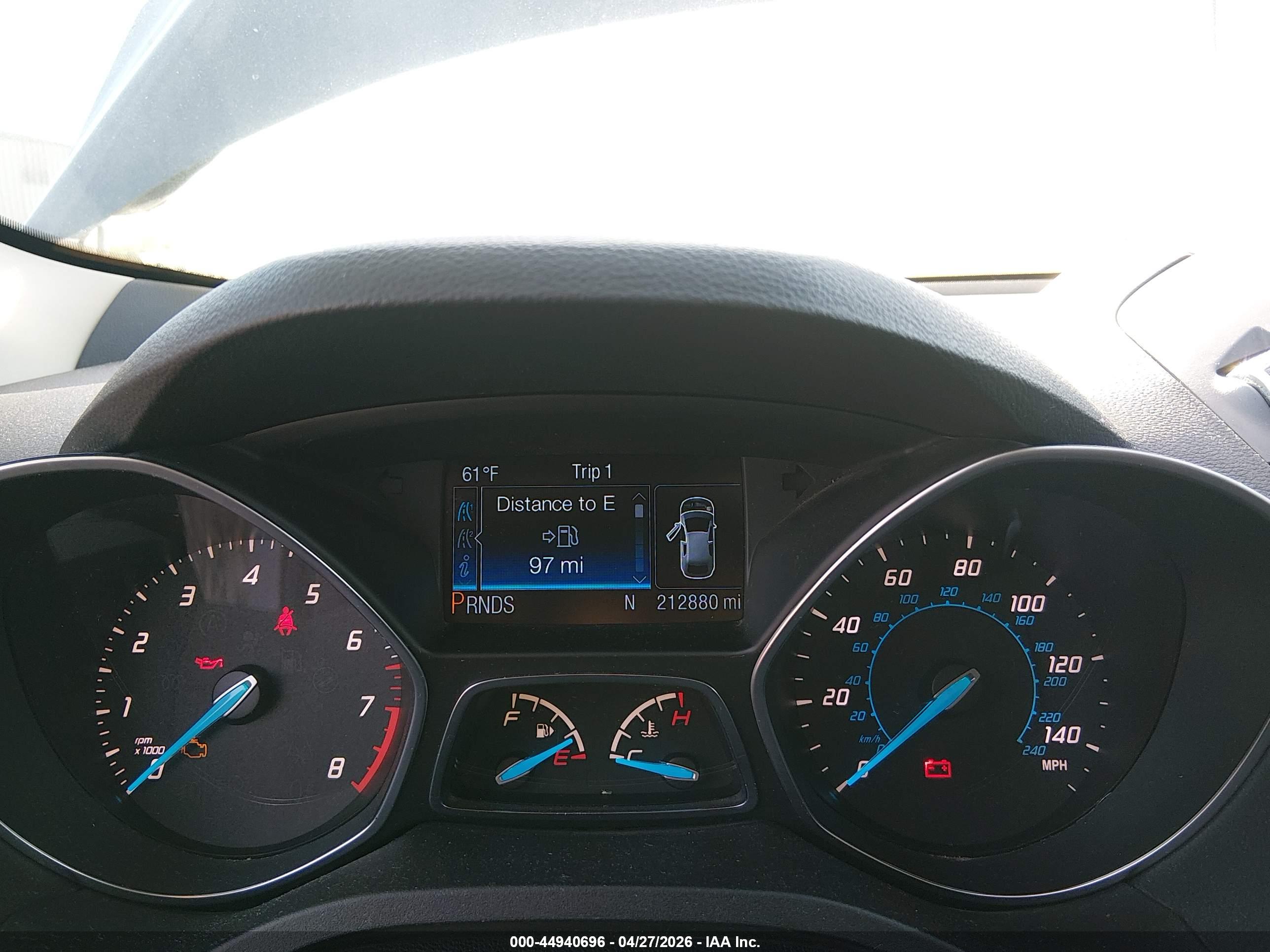 FORD ESCAPE image 7