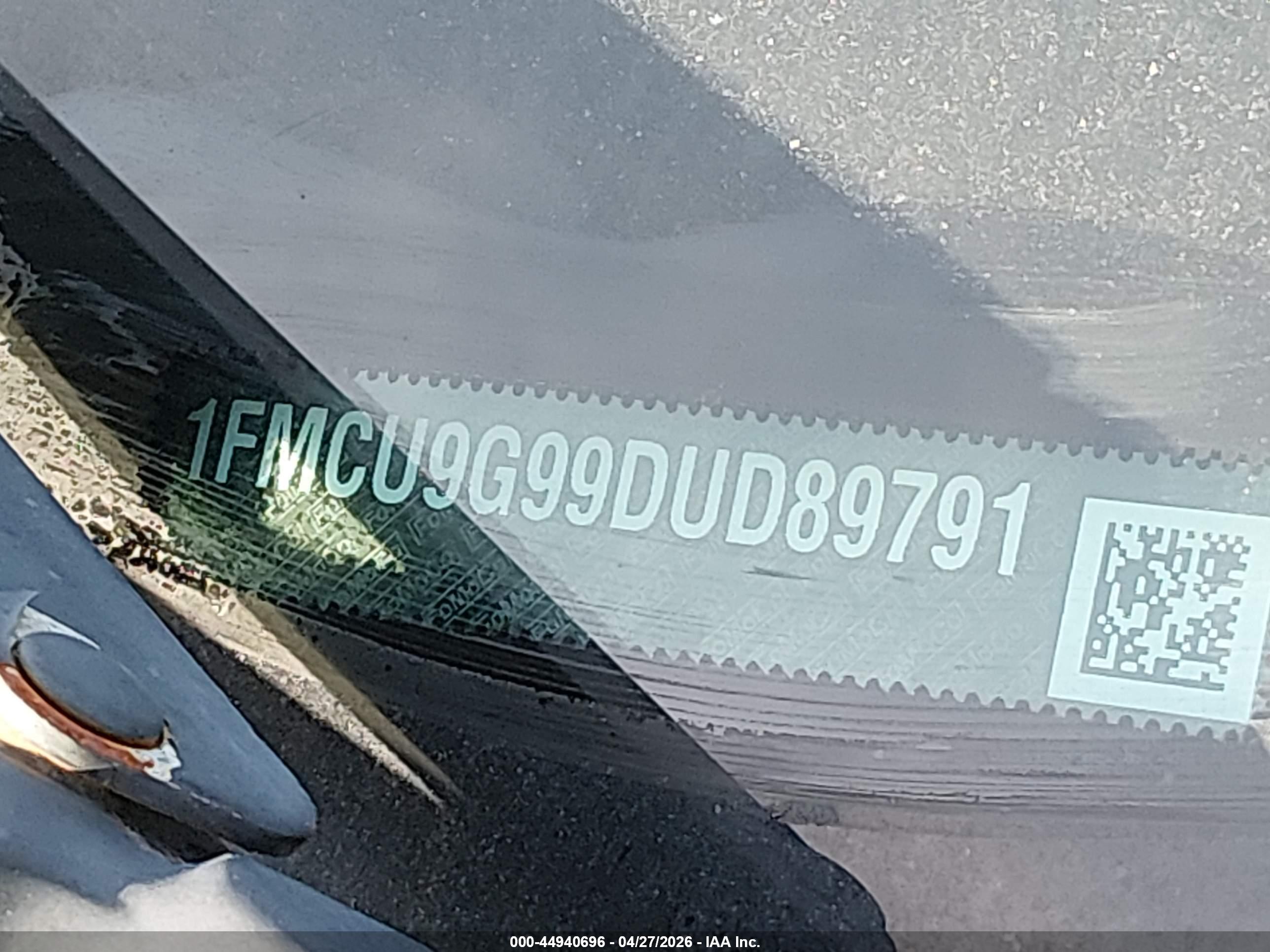 FORD ESCAPE image 9