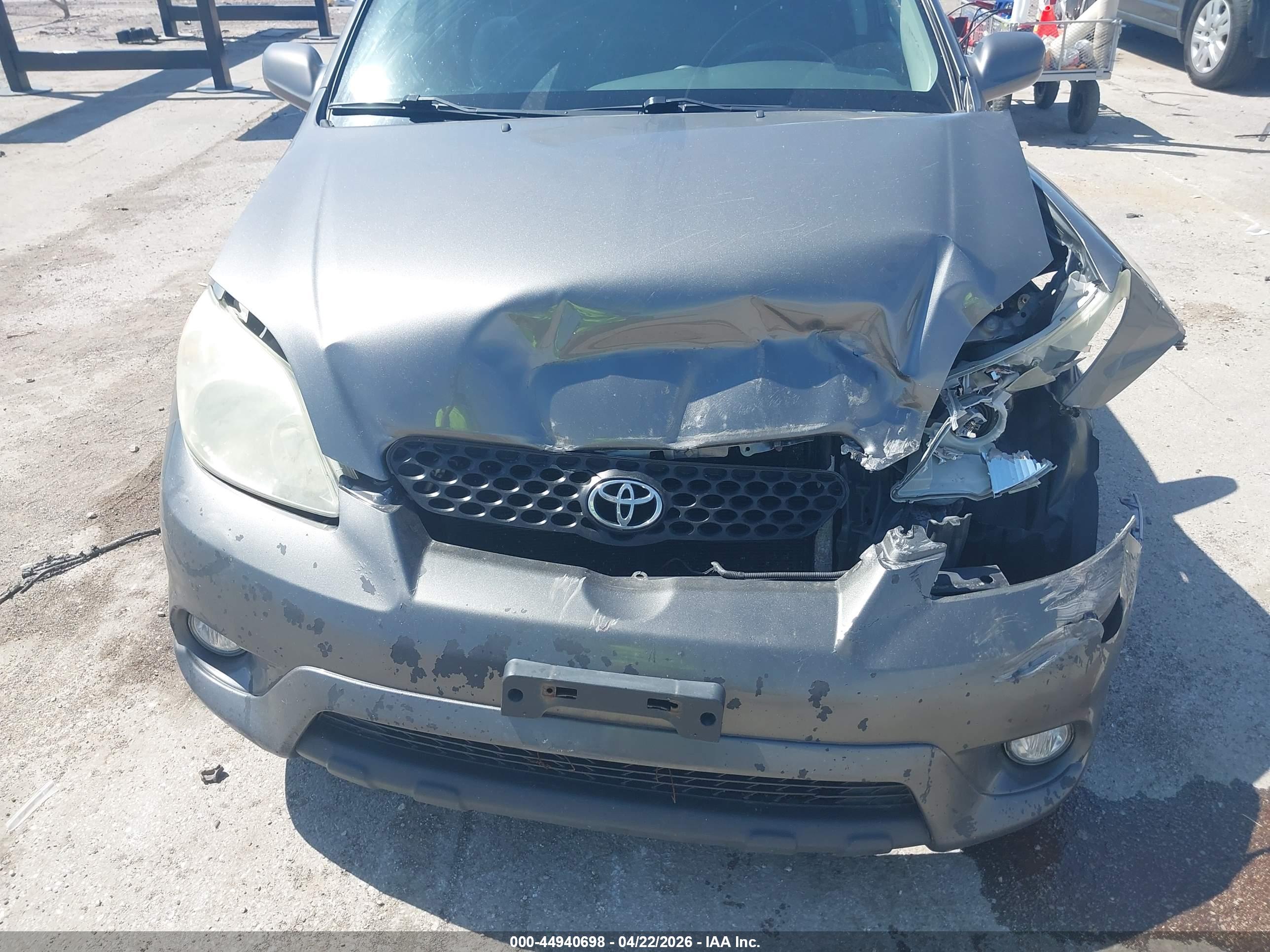 TOYOTA MATRIX image 6