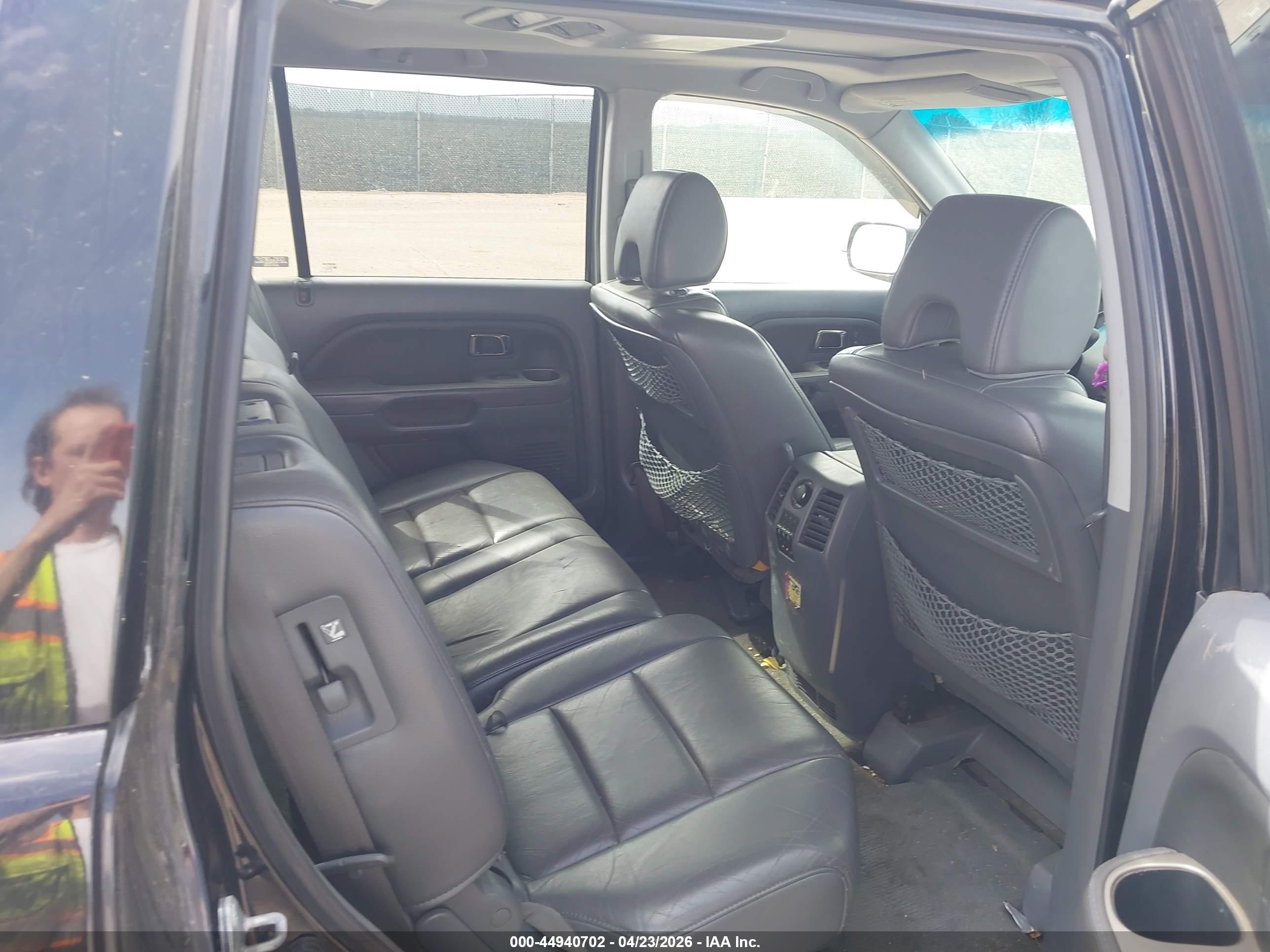 HONDA PILOT image 8