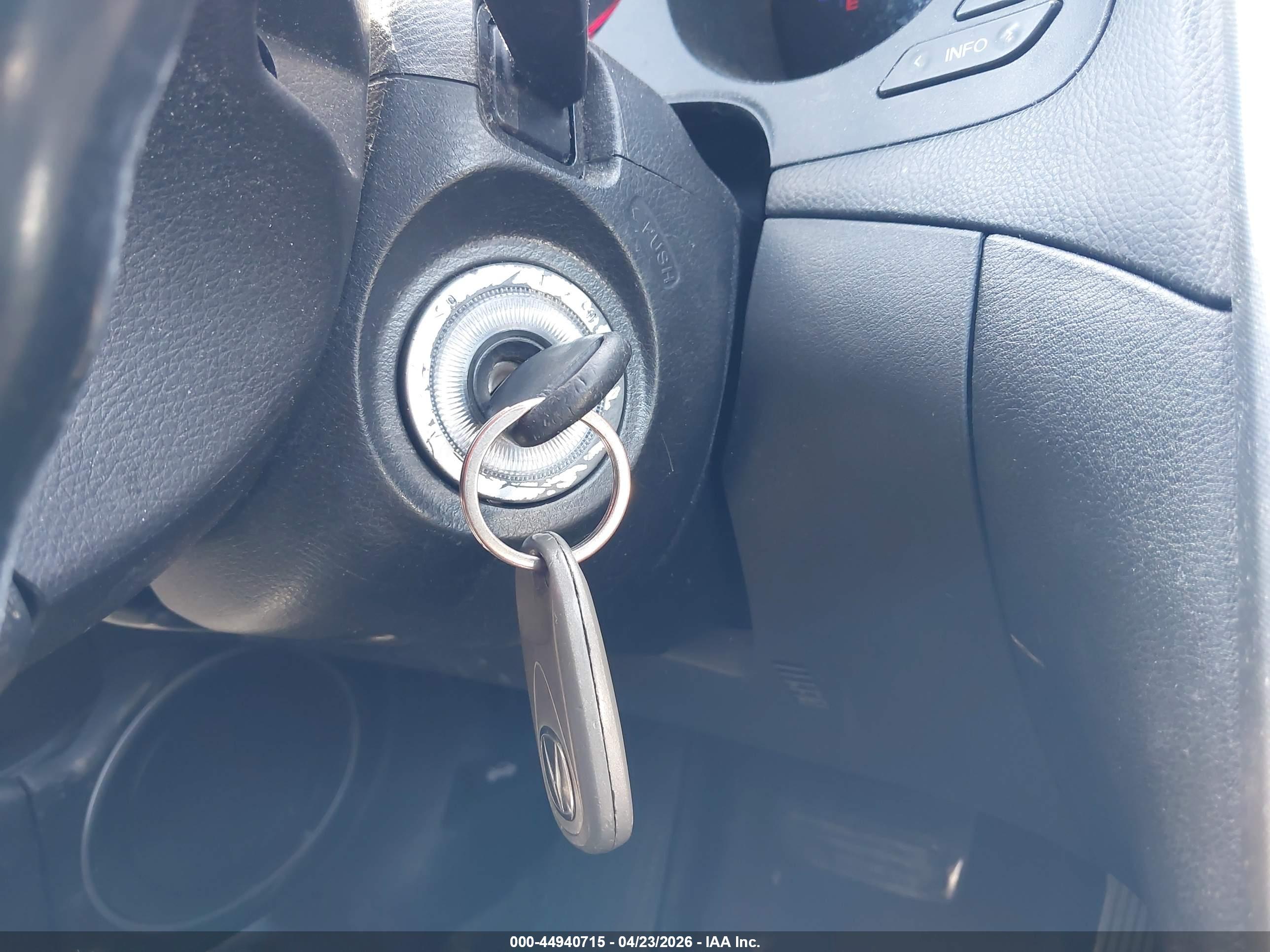 ACURA TL image 11