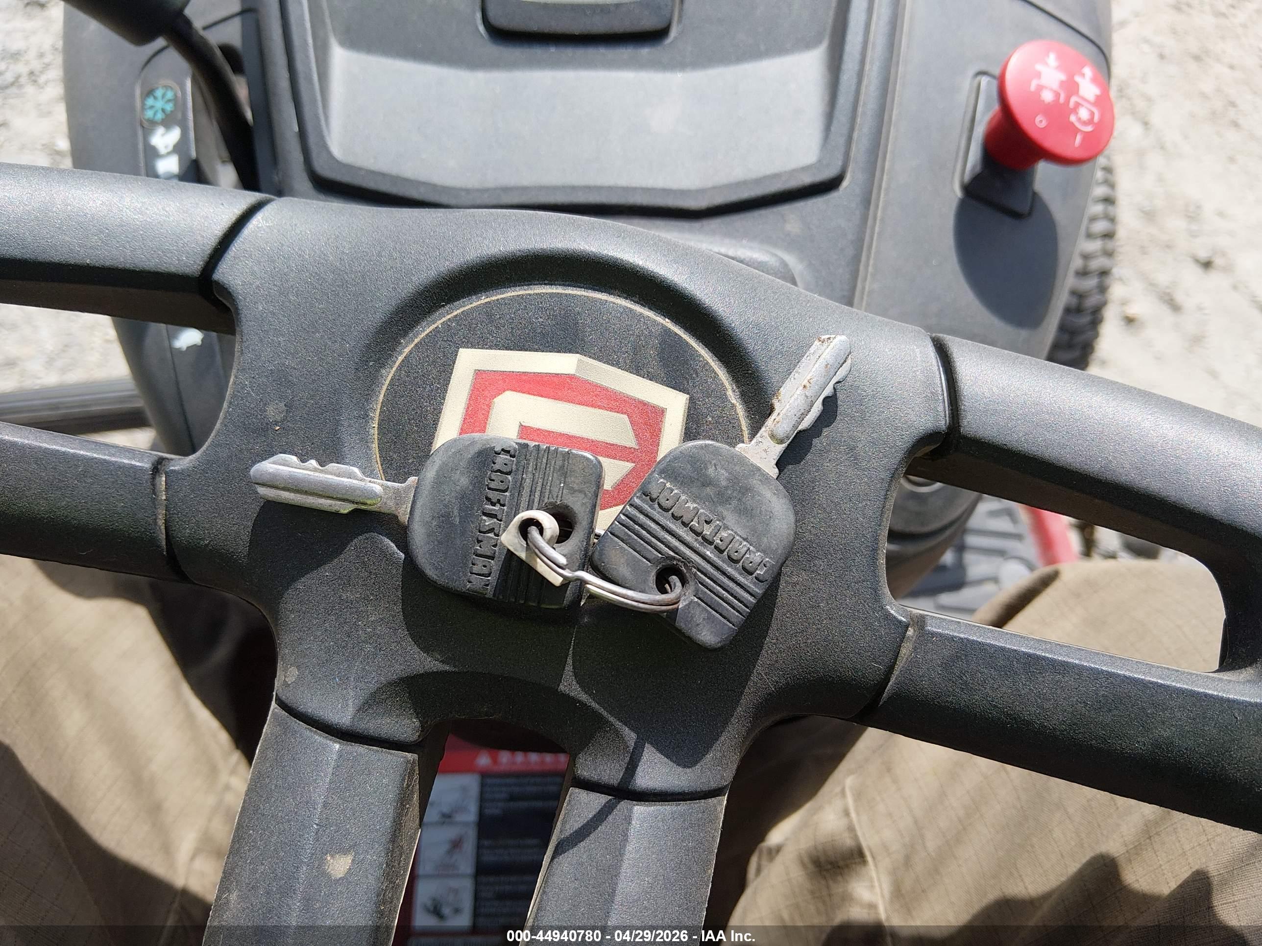 CRAFTSMAN LT2000 image 11