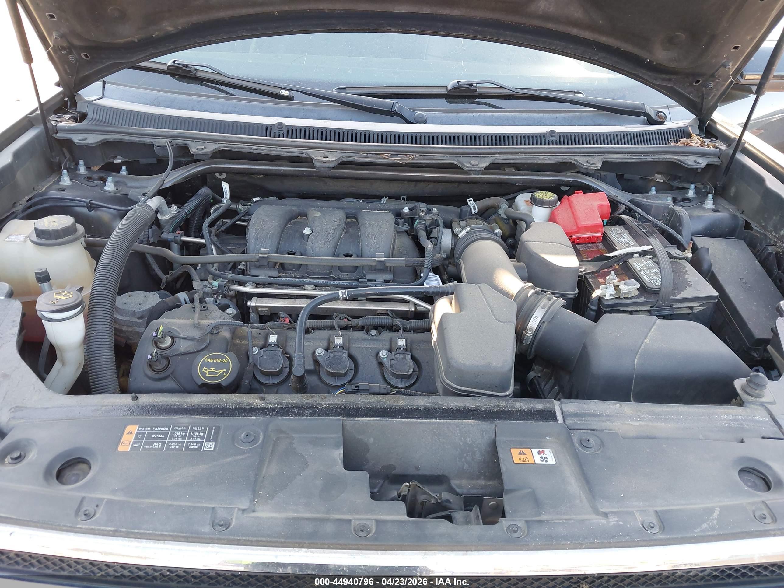 FORD FLEX image 10