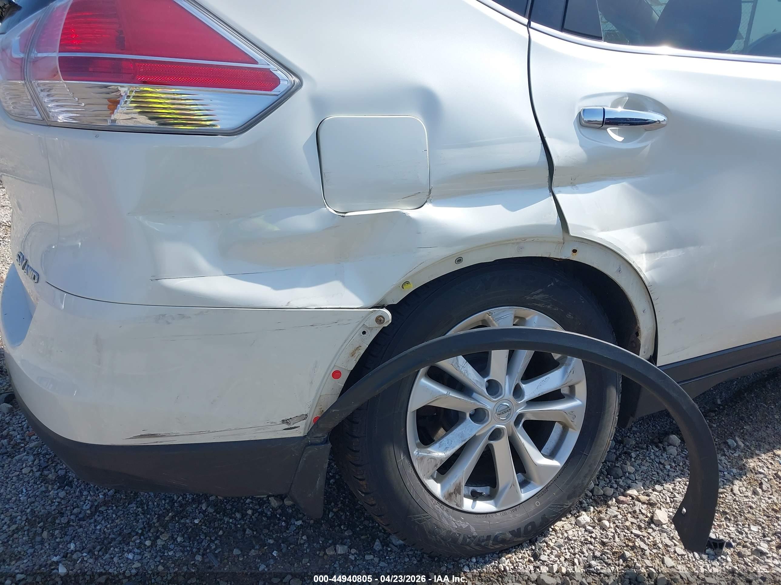 NISSAN ROGUE image 6