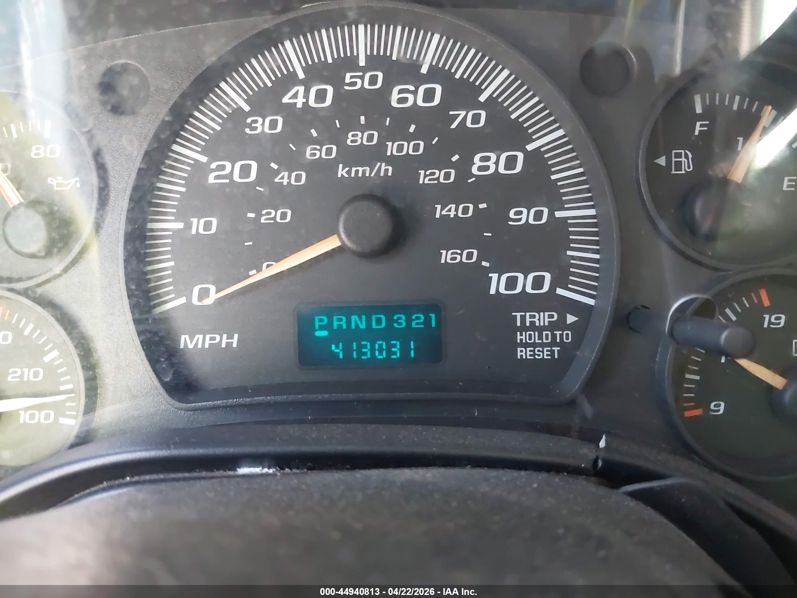 CHEVROLET EXPRESS image 7