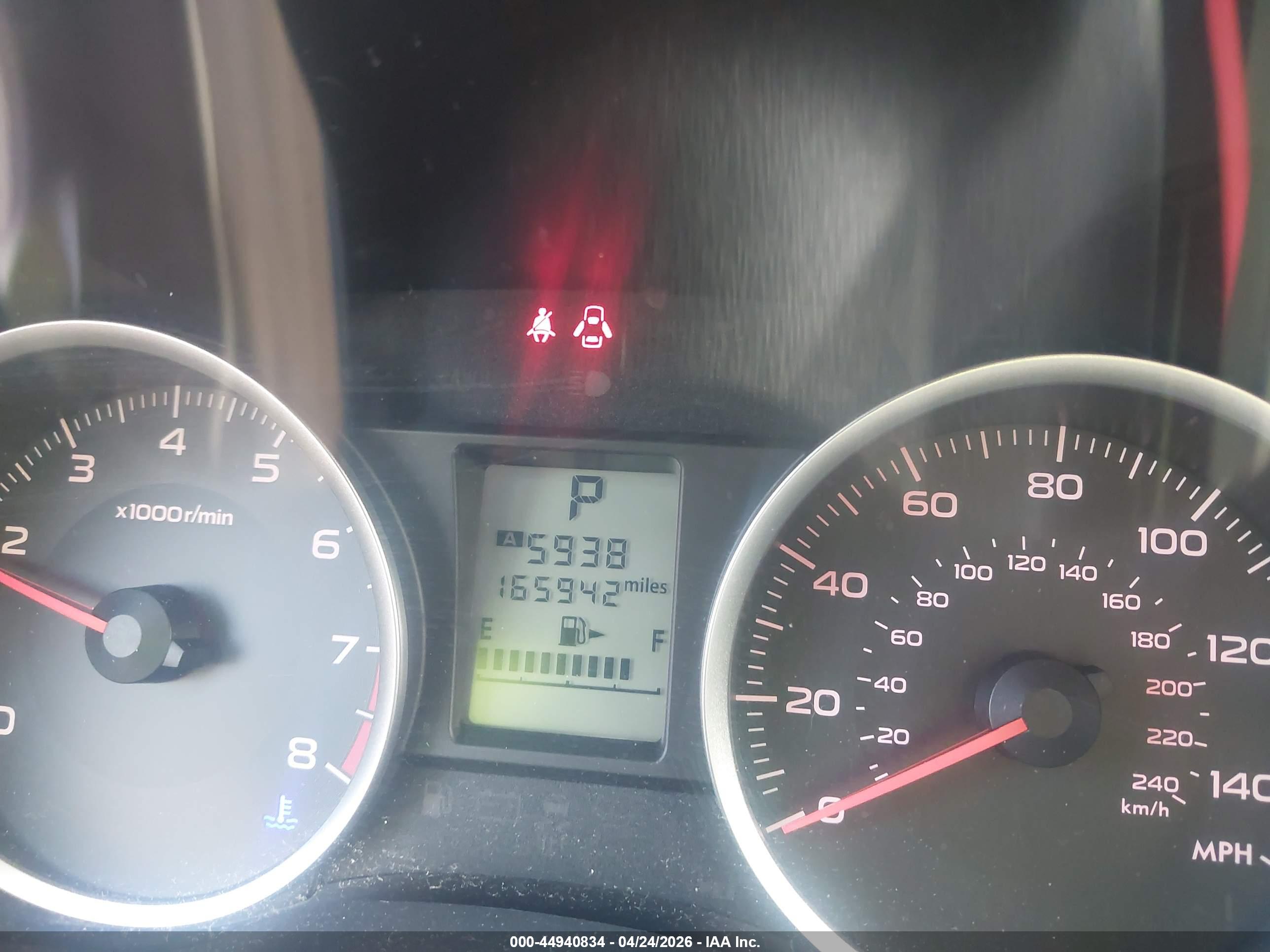 SUBARU FORESTER image 7