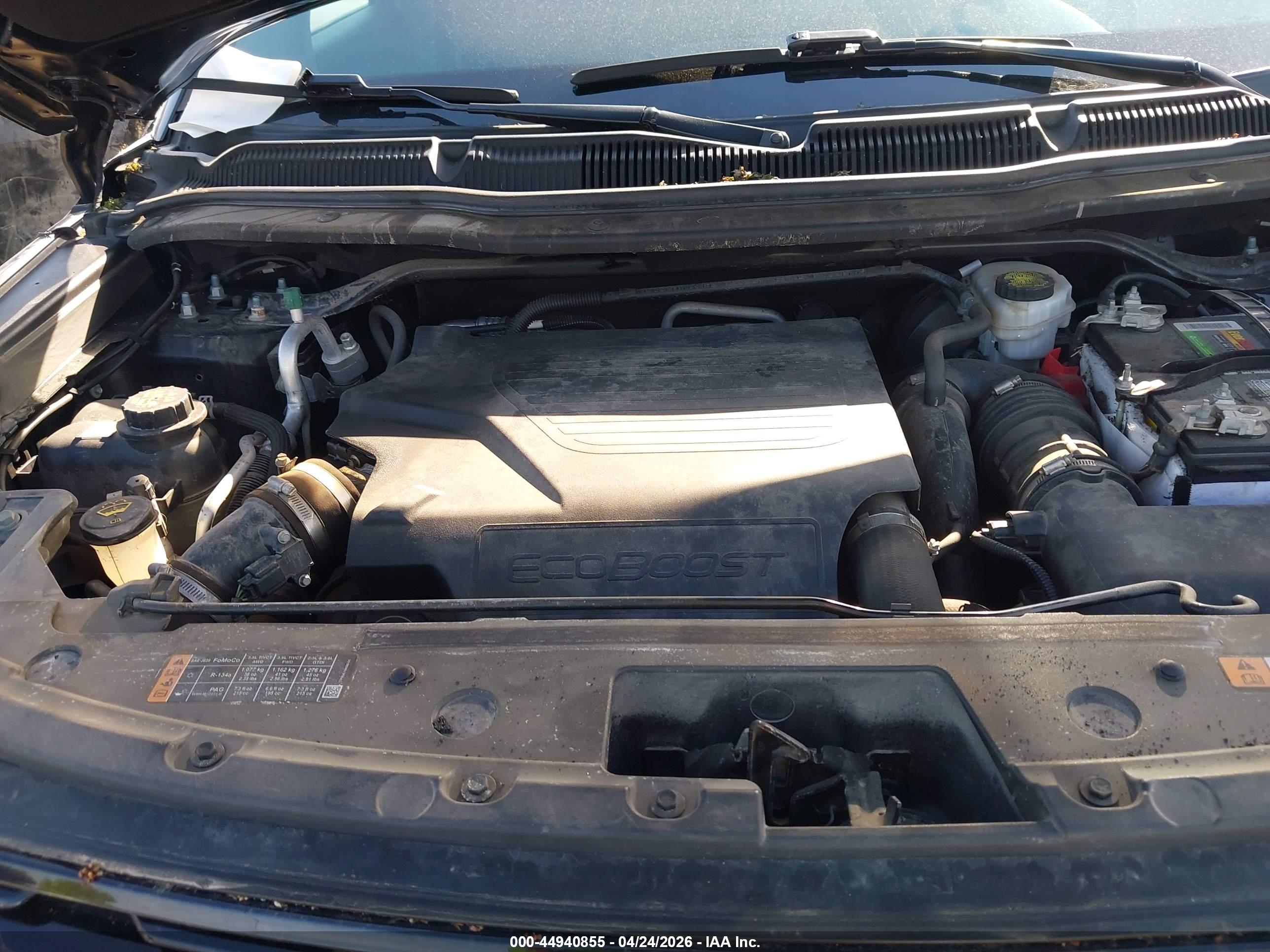 FORD EXPLORER image 10