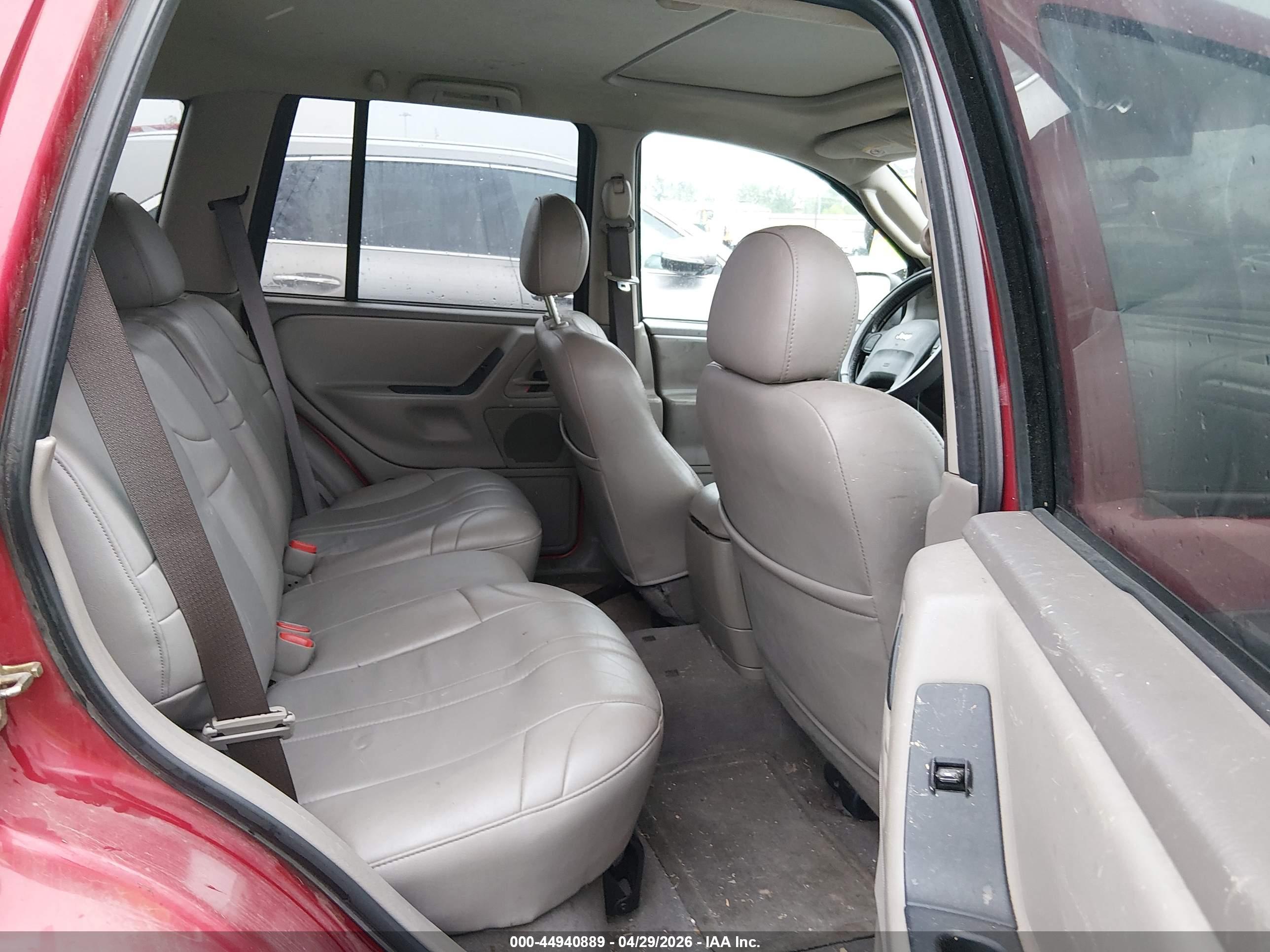 JEEP GRAND image 8