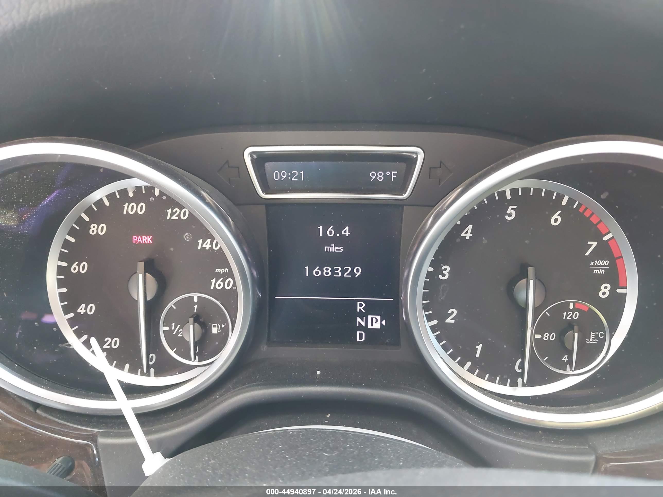 MERCEDES-BENZ ML image 7